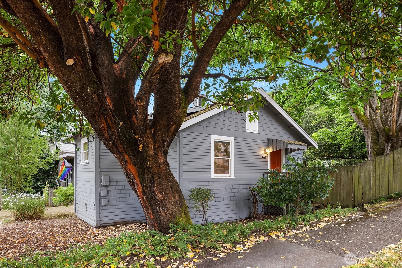 9559 College Way Property Photo 1