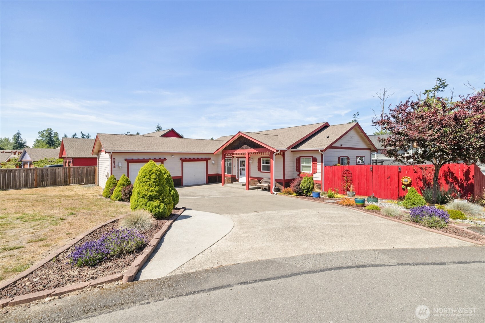2513 Rolling Hills Court Property Photo 1