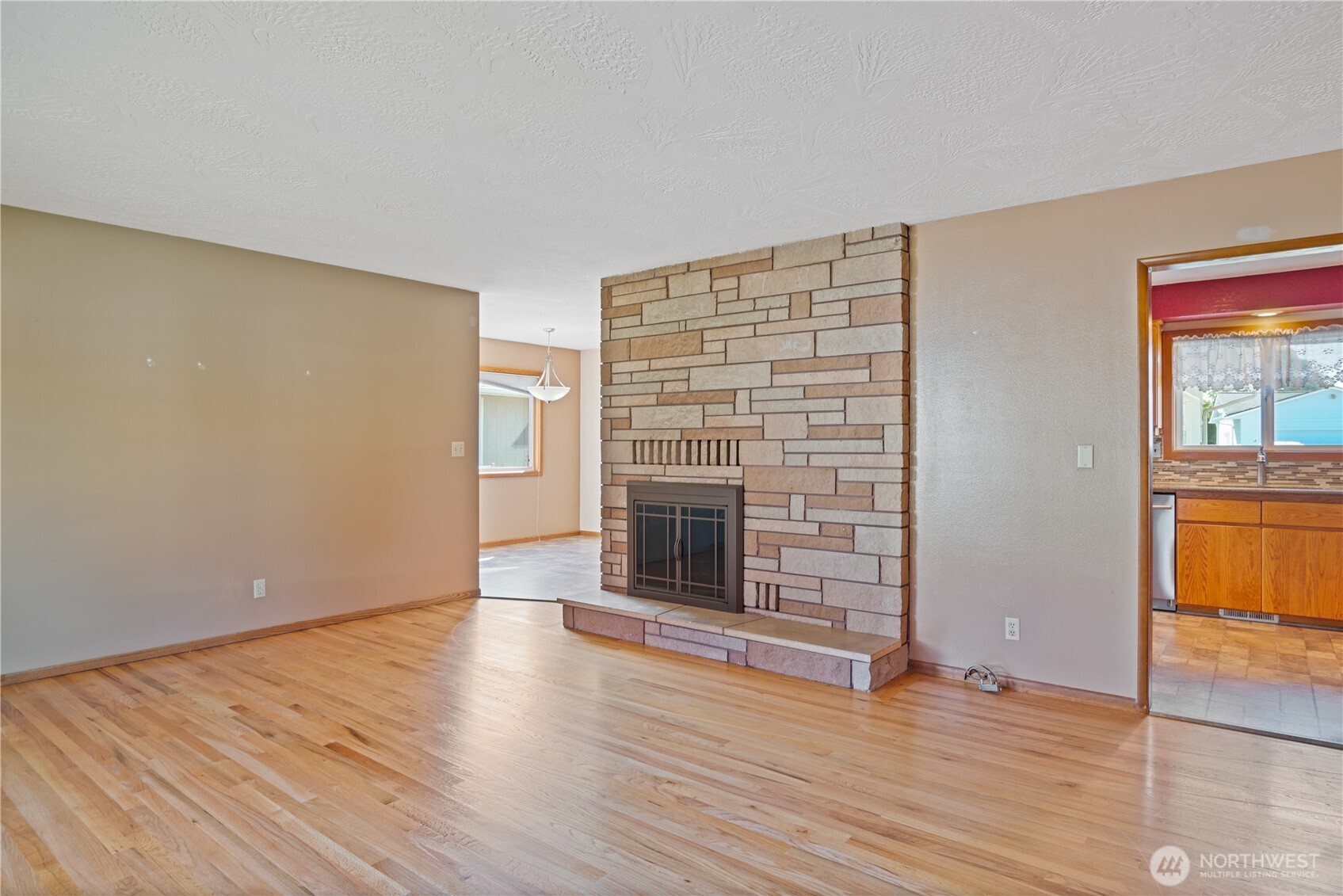 1617 Susan Avenue Property Photo 5