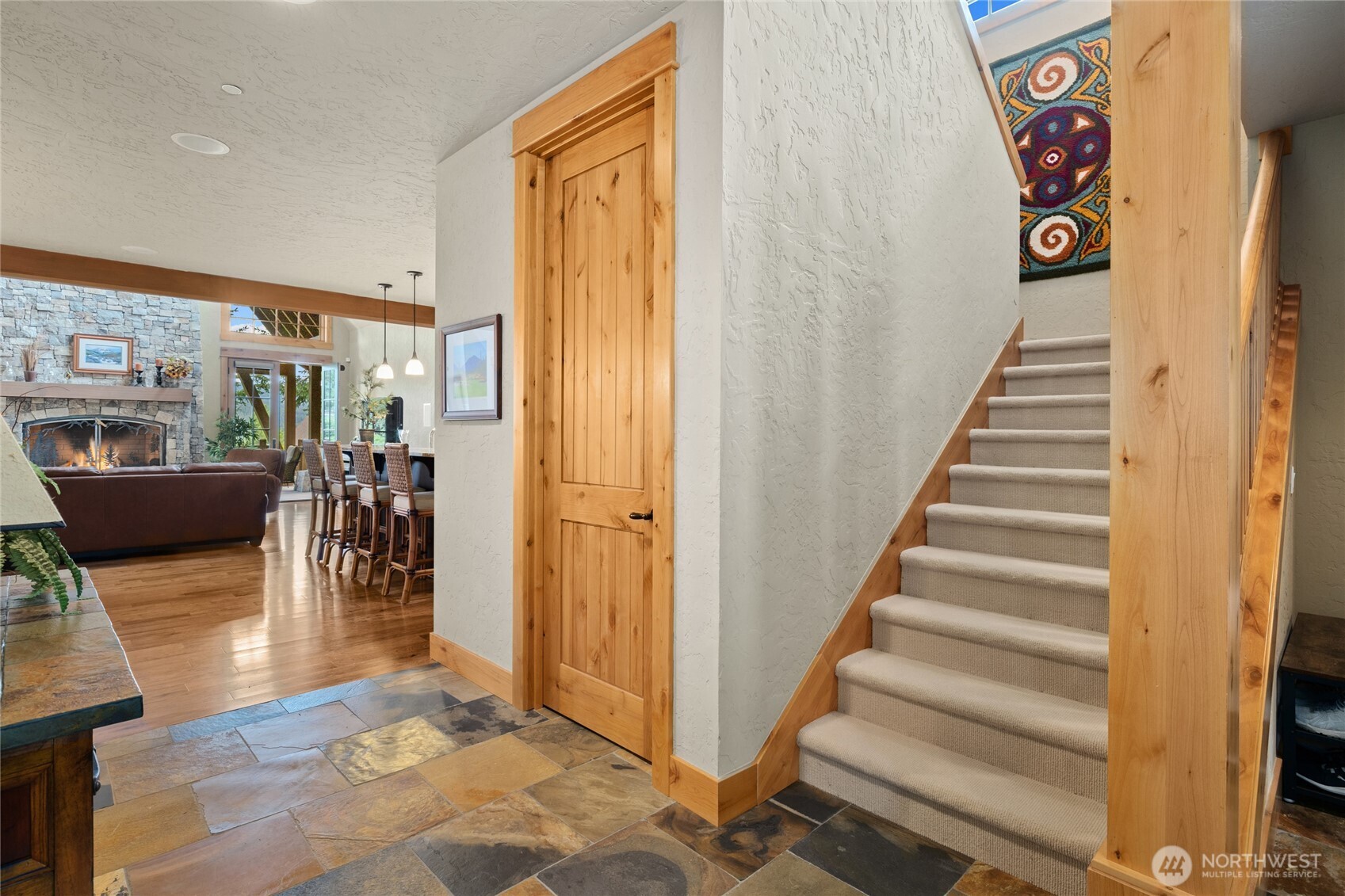 80 Queens Loop Property Photo 26