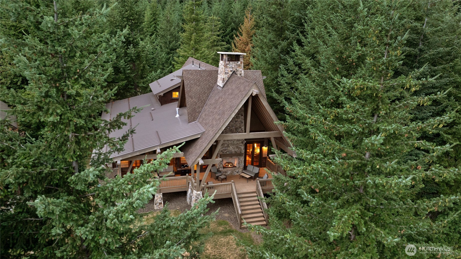 80 Queens Loop Property Photo 39