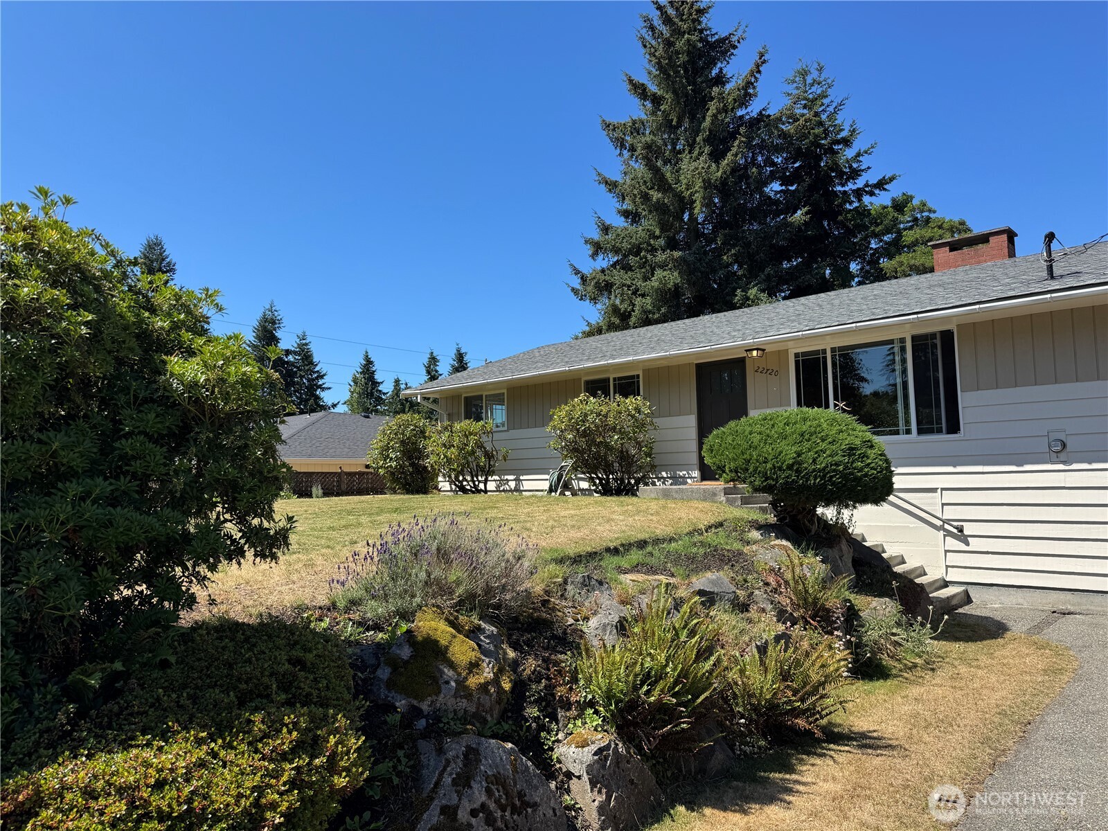 22720 90th Avenue Property Photo 1