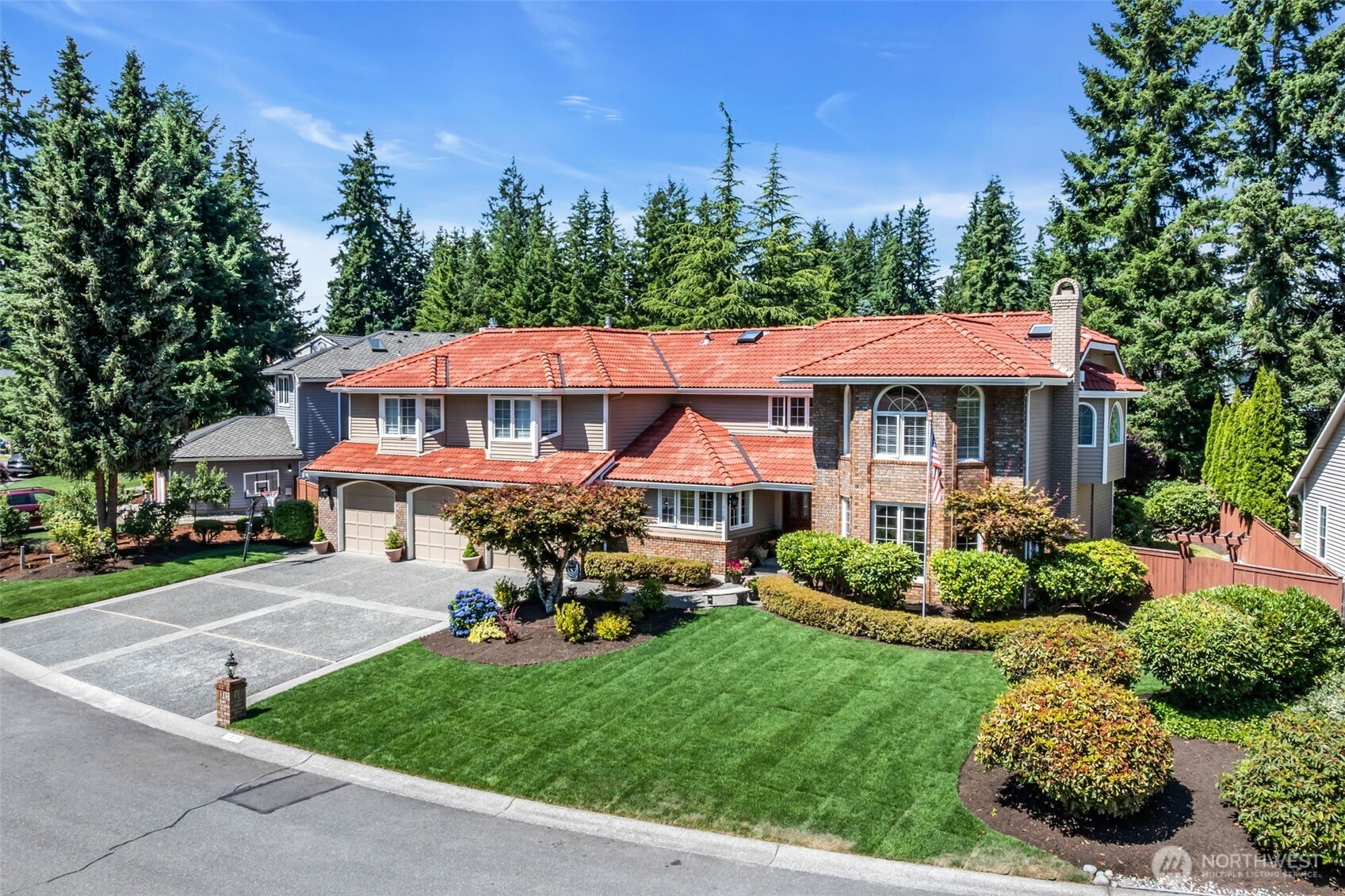 1123 142nd Place Property Photo 1