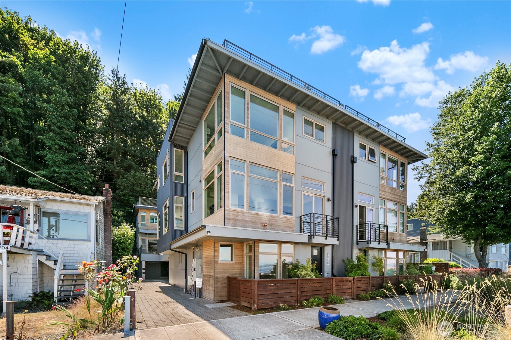 1706 Alki Avenue A Property Photo 1