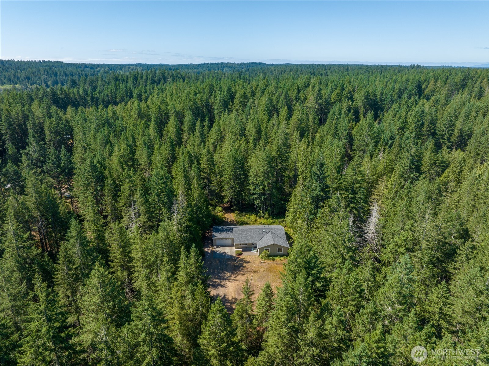 2635 Nw Four Wheel Drive Property Photo 1