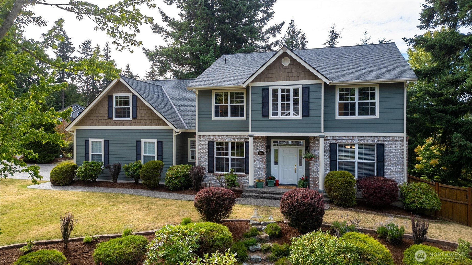 1402 Langara Circle Property Photo 1