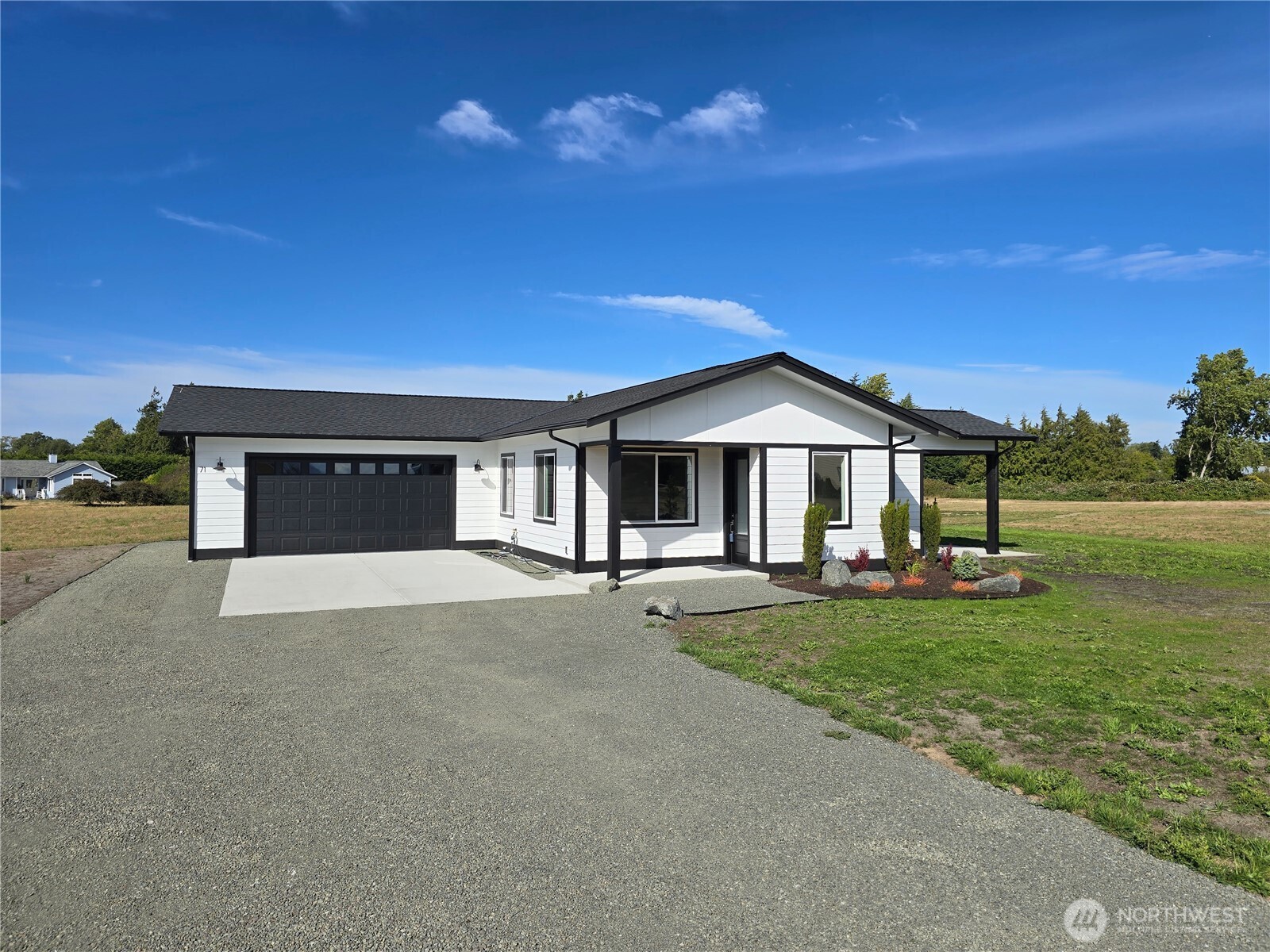 71 Falconcrest Court Property Photo 1