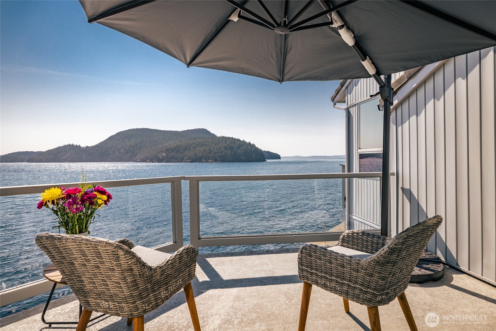 2401 Skyline Way 203e Property Photo 3