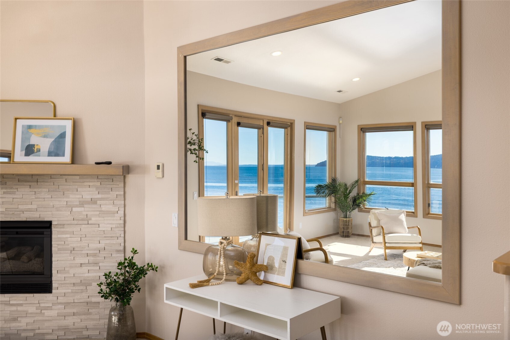 2401 Skyline Way 203e Property Photo 8