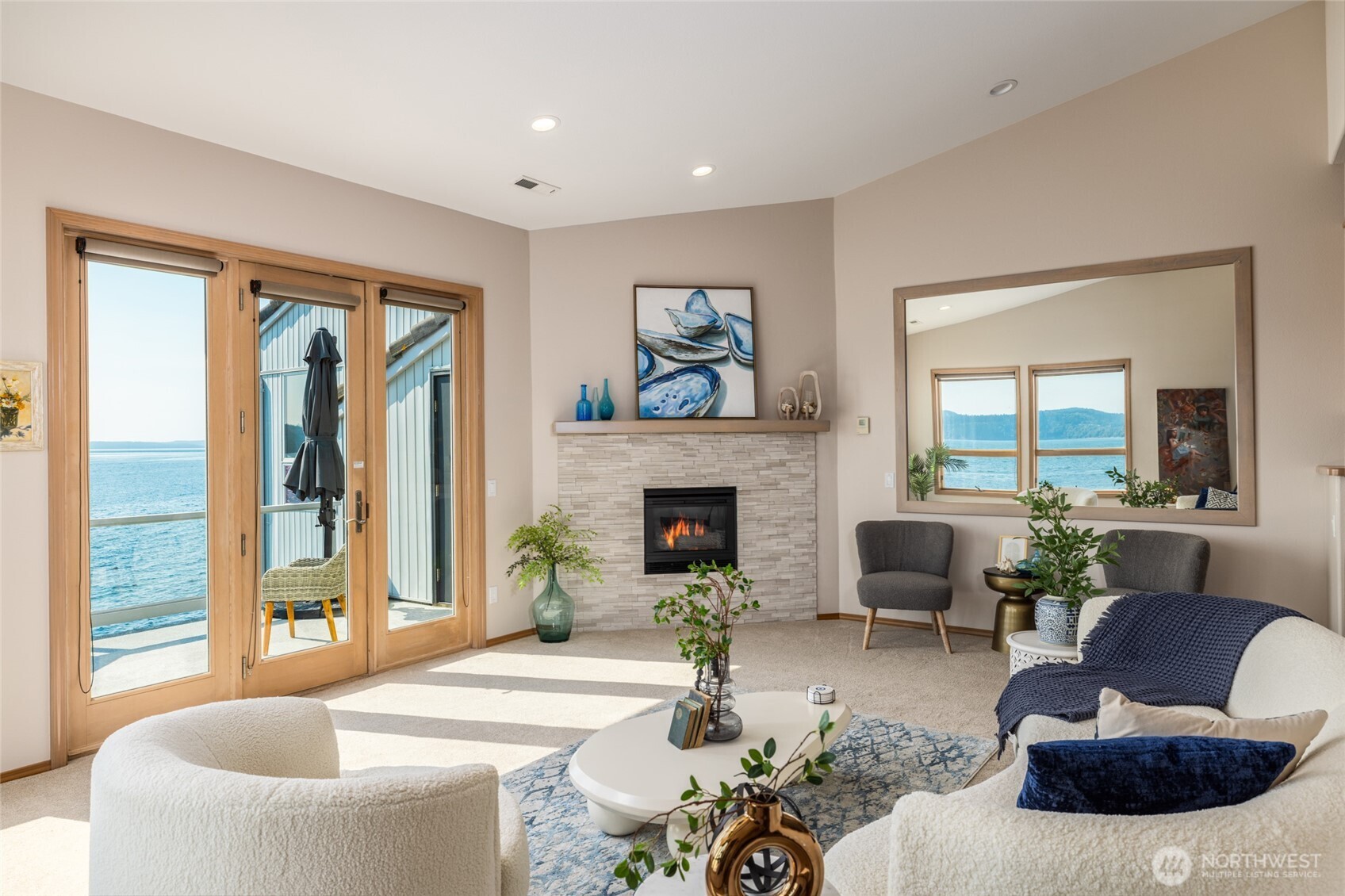 2401 Skyline Way 203e Property Photo 34