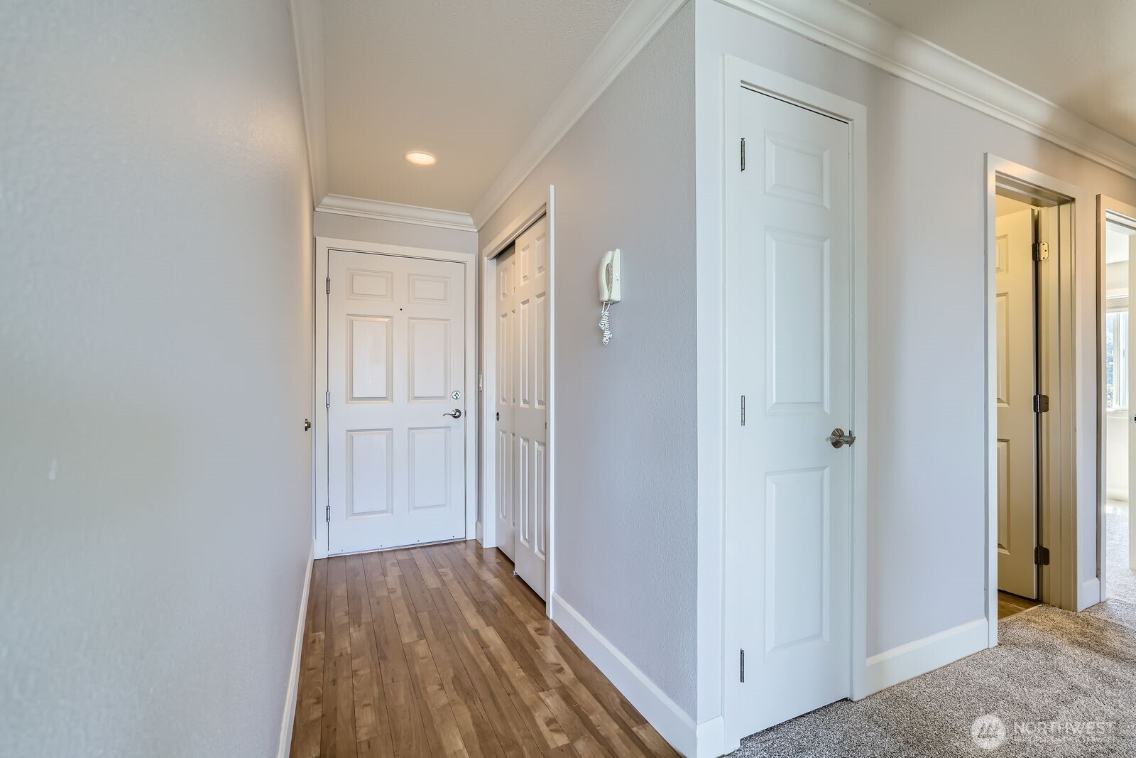 2514 57th Avenue 301 Property Photo 3