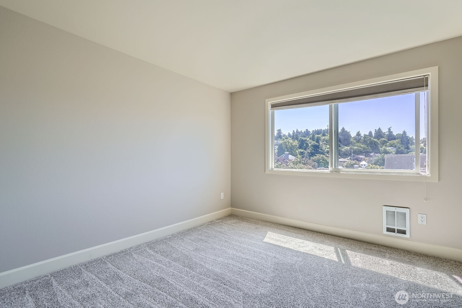 2514 57th Avenue 301 Property Photo 17