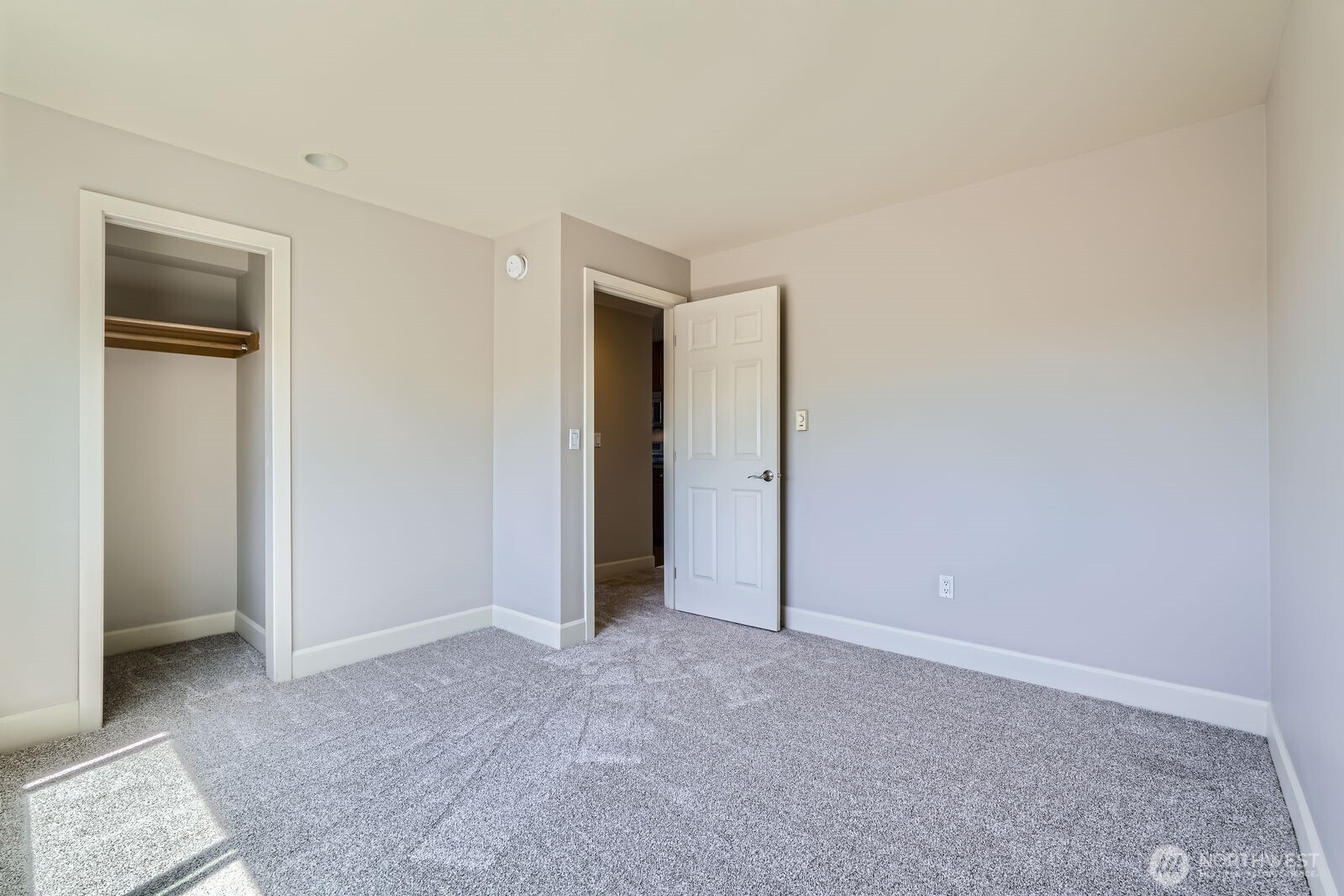 2514 57th Avenue 301 Property Photo 18