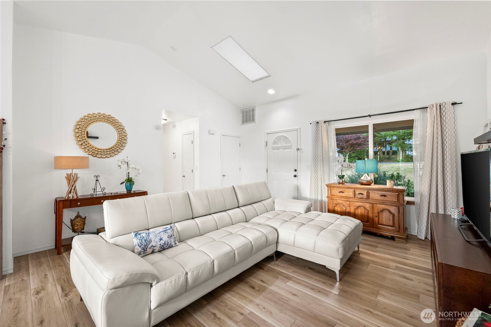 90 E Treasure Island Drive Property Photo 5