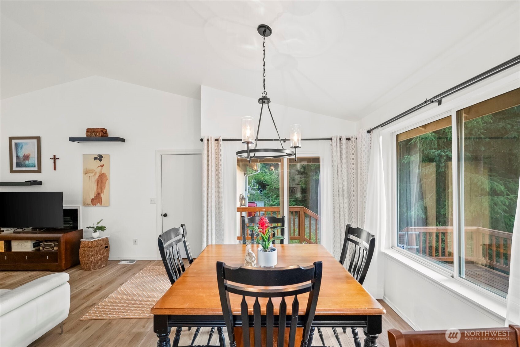 90 E Treasure Island Drive Property Photo 8