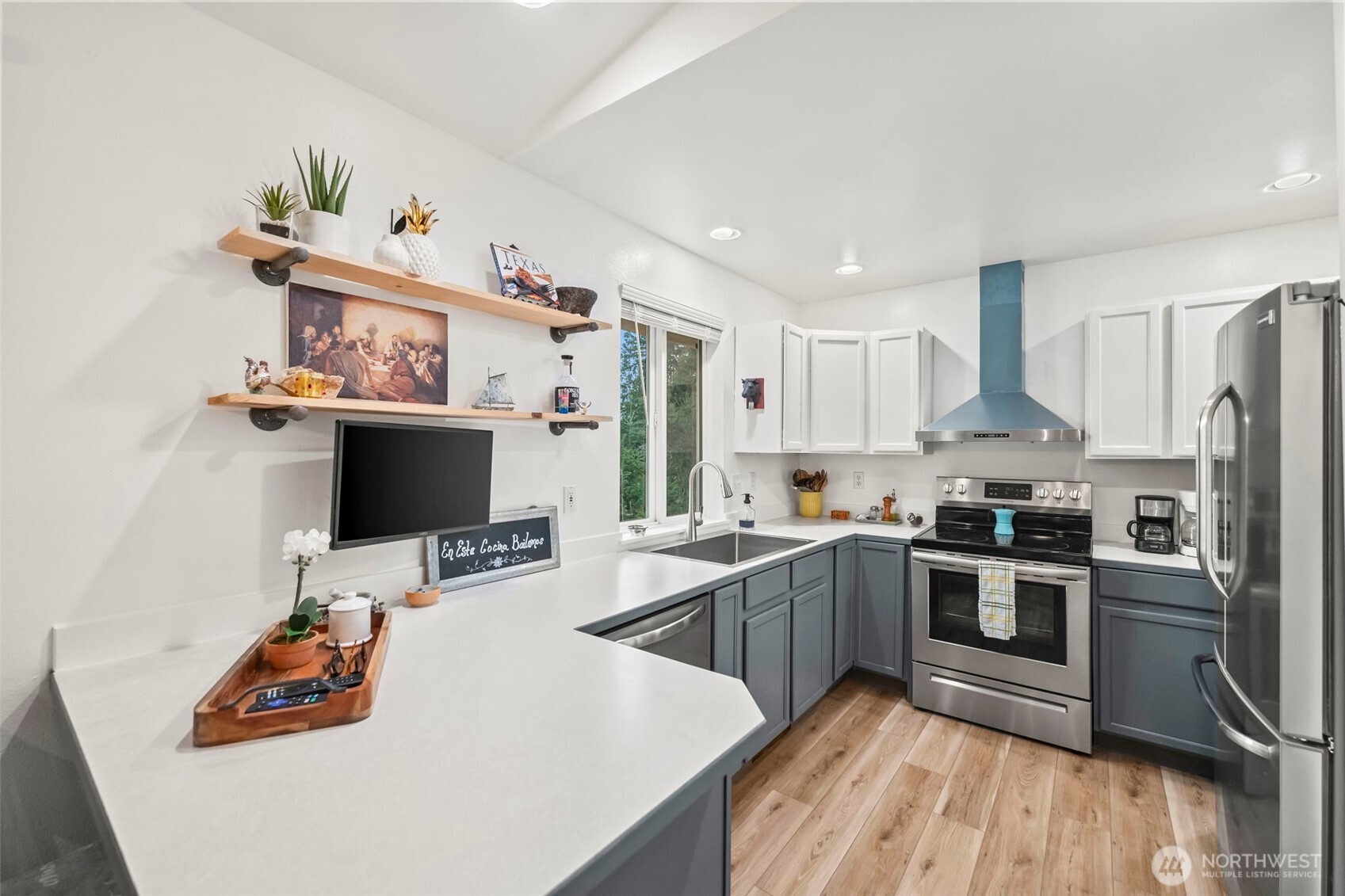 90 E Treasure Island Drive Property Photo 9