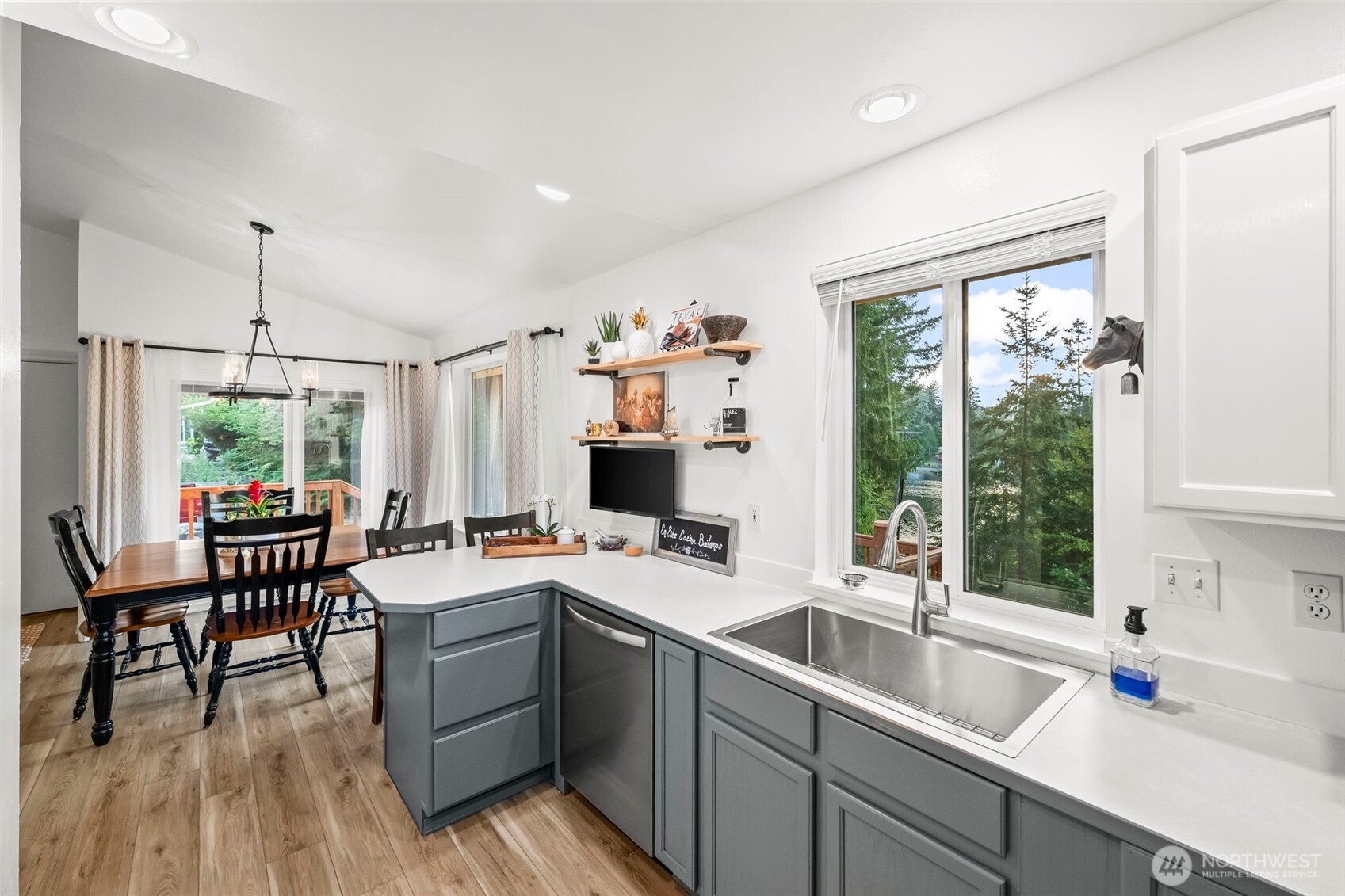 90 E Treasure Island Drive Property Photo 11