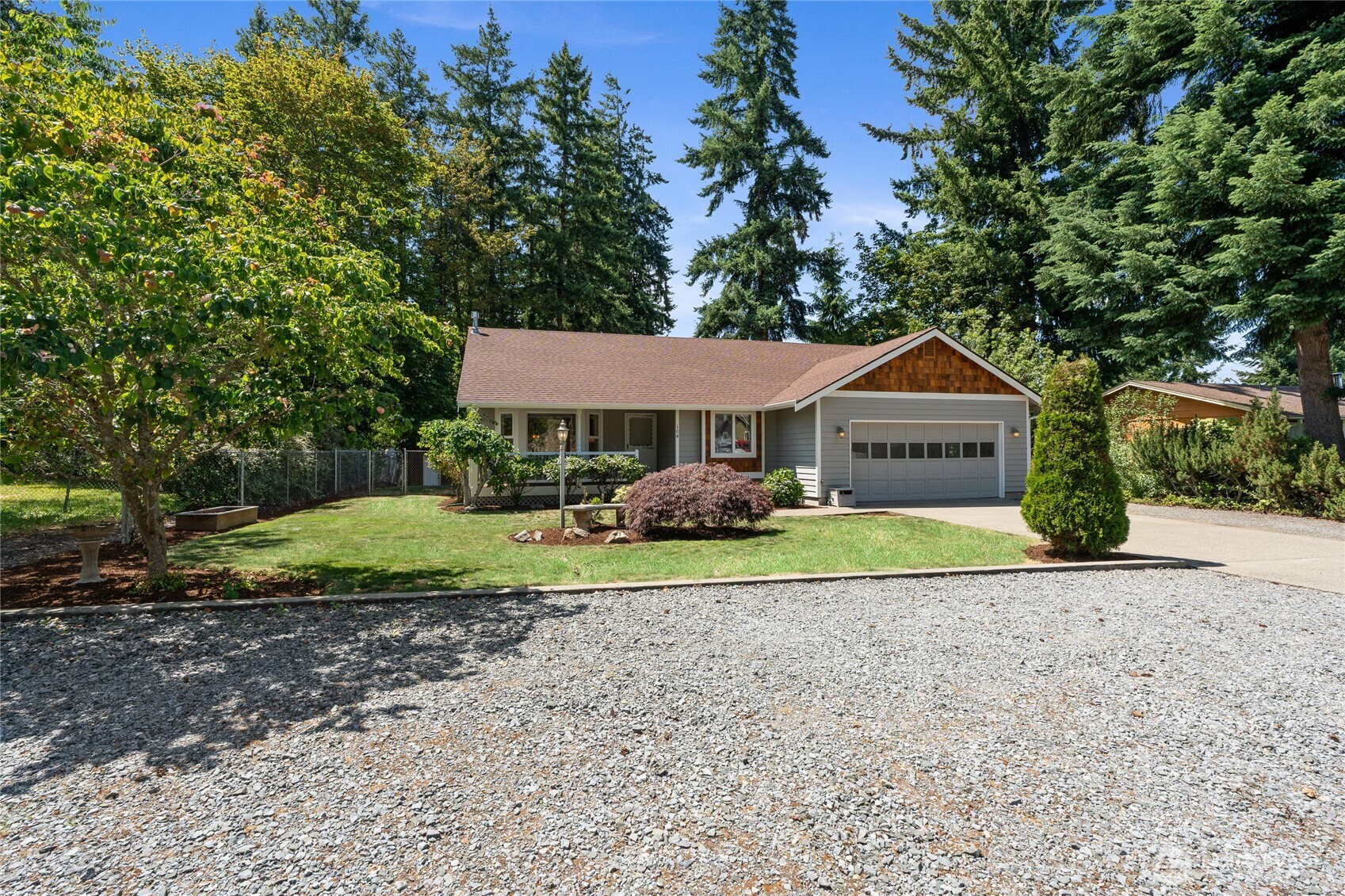 104 Eagle Glen Court Property Photo 1