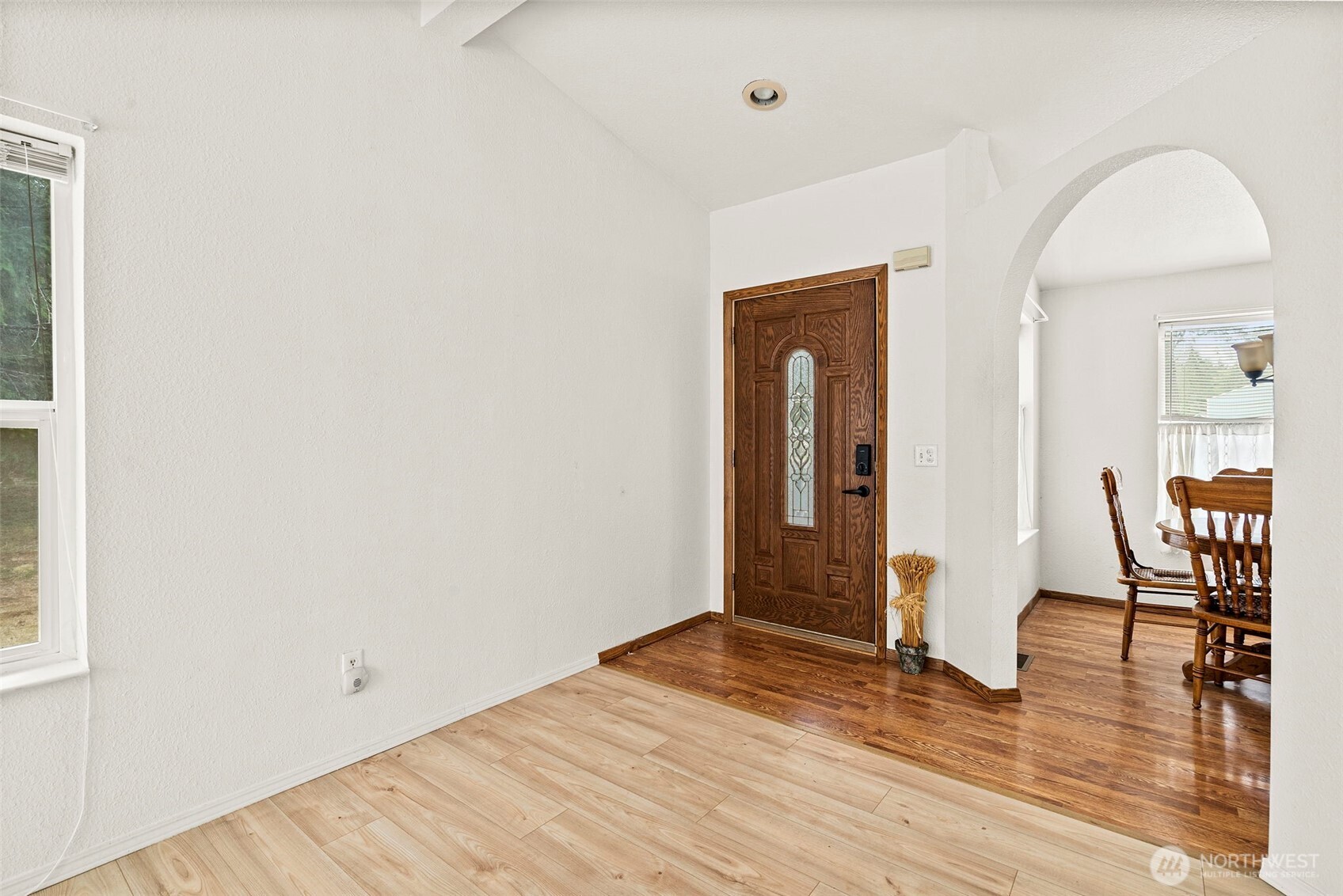 14846 N Hwy 101 Property Photo 5