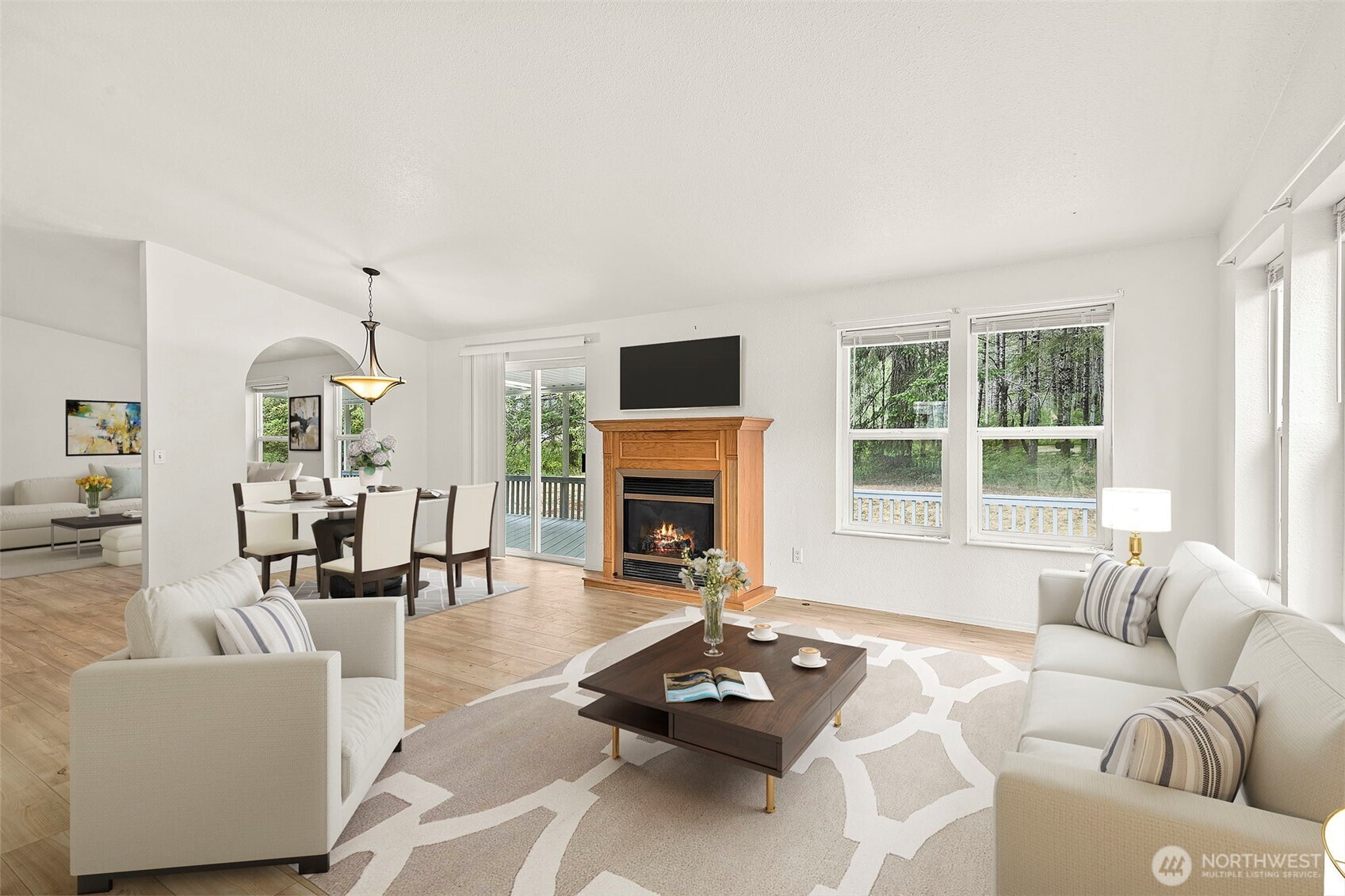 14846 N Hwy 101 Property Photo 6