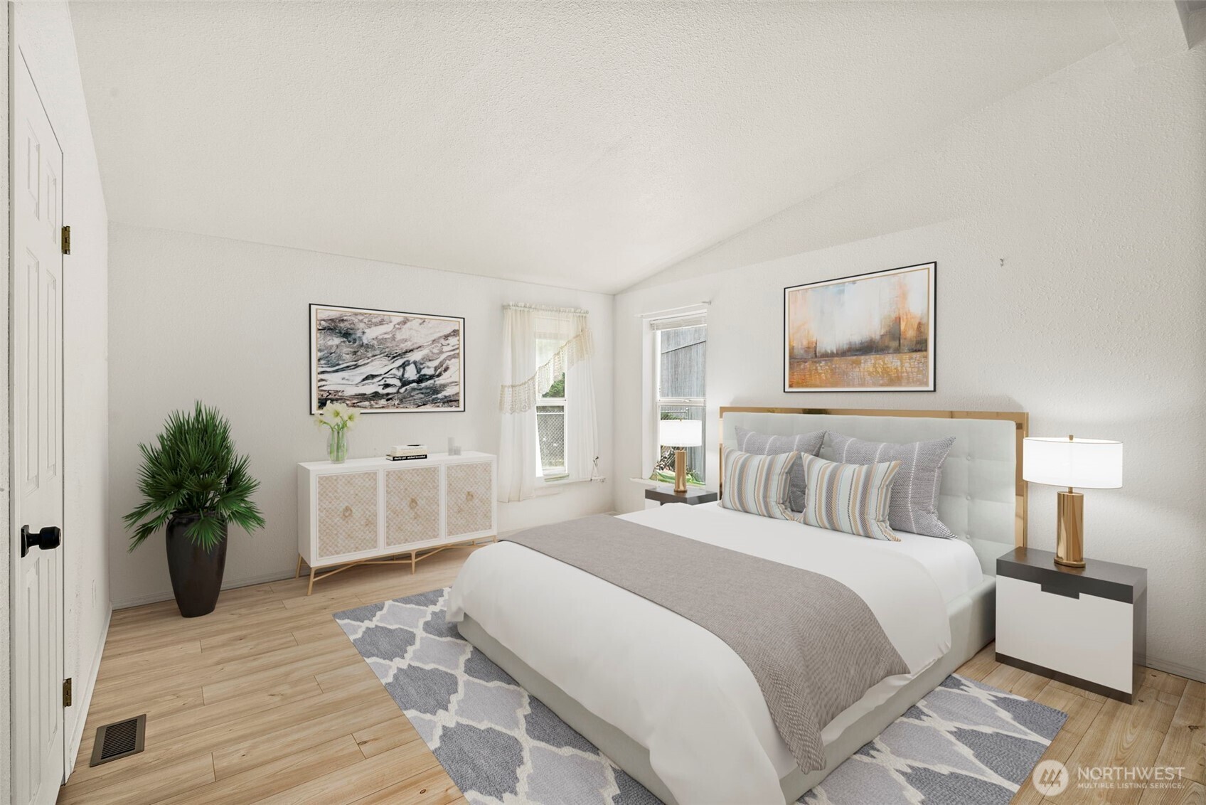 14846 N Hwy 101 Property Photo 13