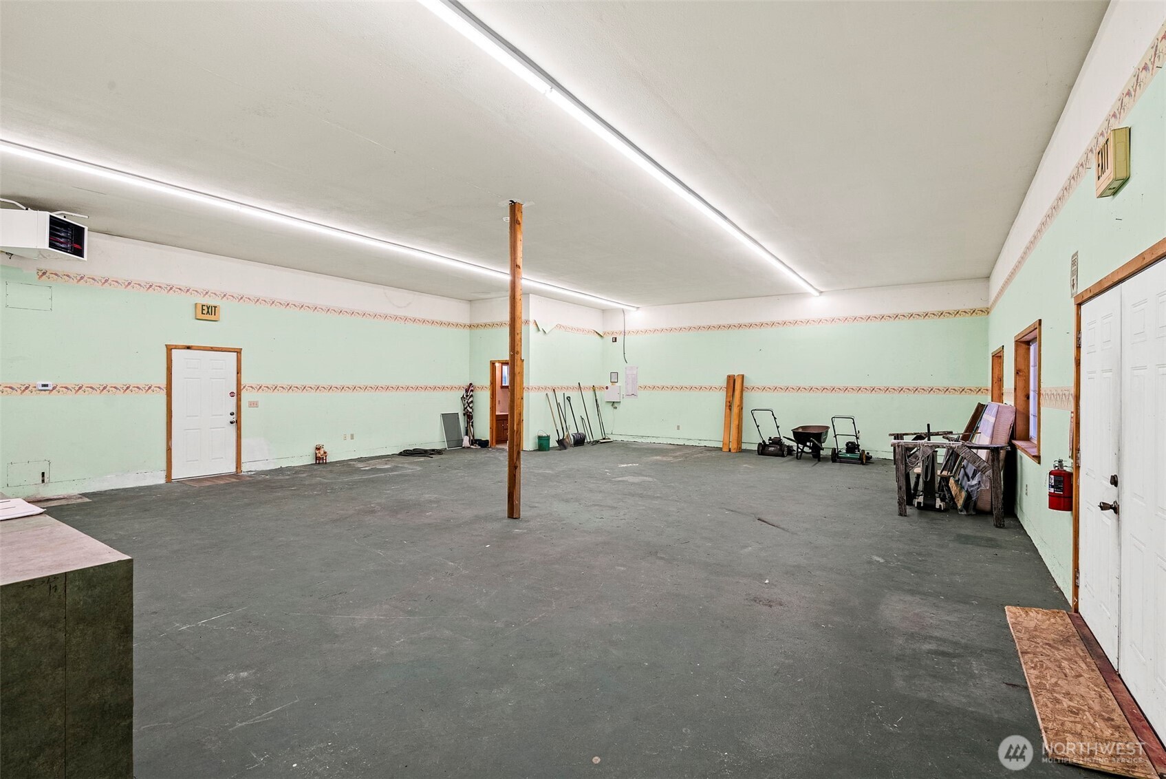 14846 N Hwy 101 Property Photo 25