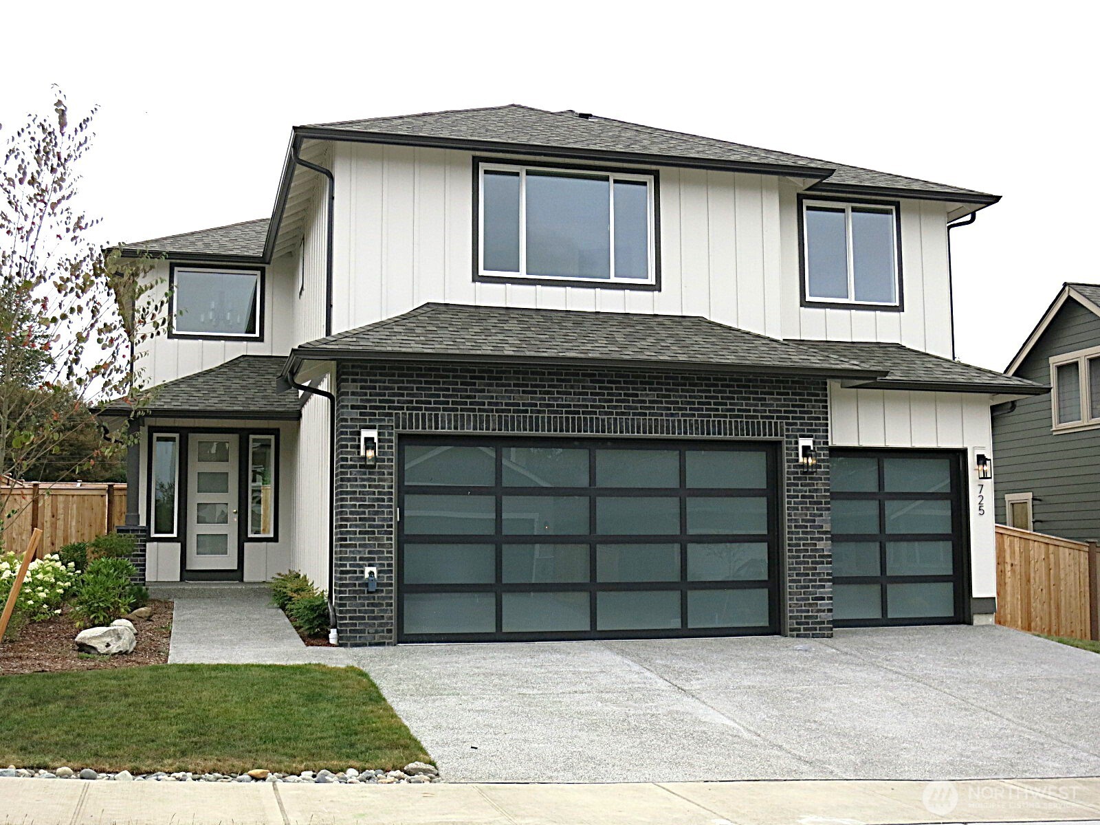 725 Covington (lot 4) Avenue Property Photo 1