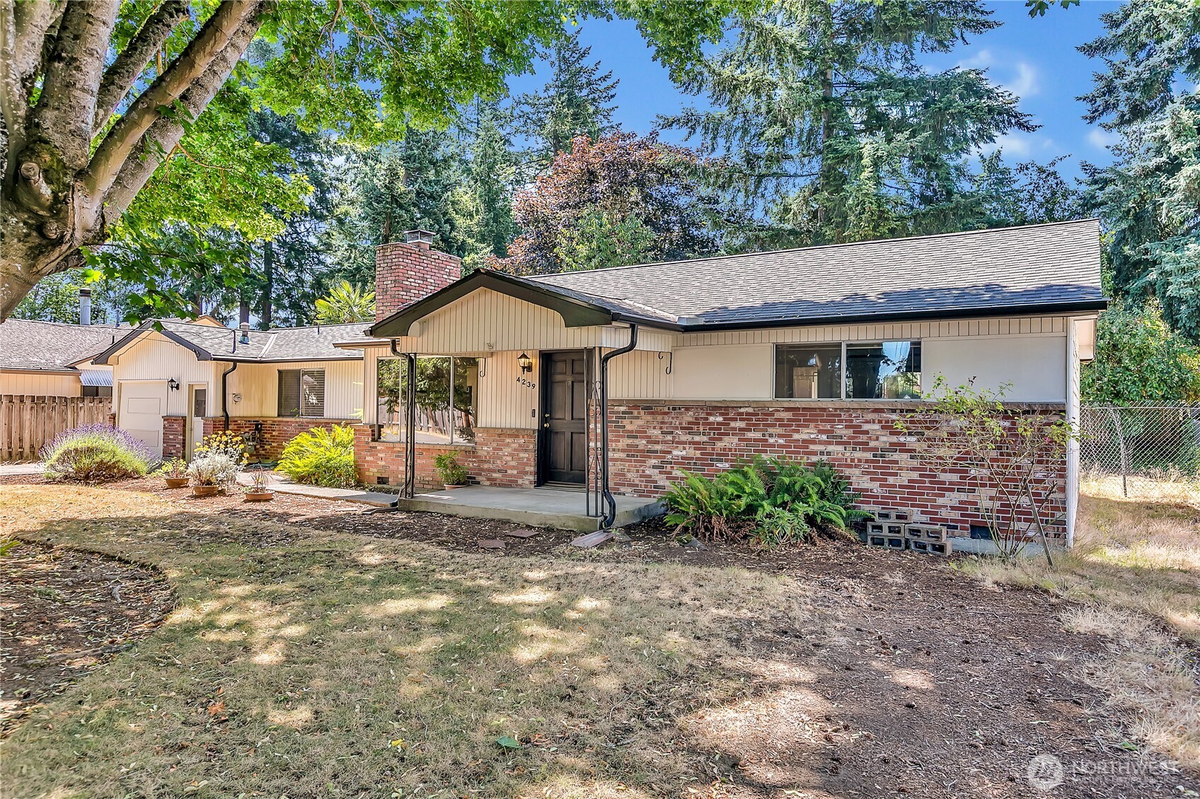 4239 S 184th Place