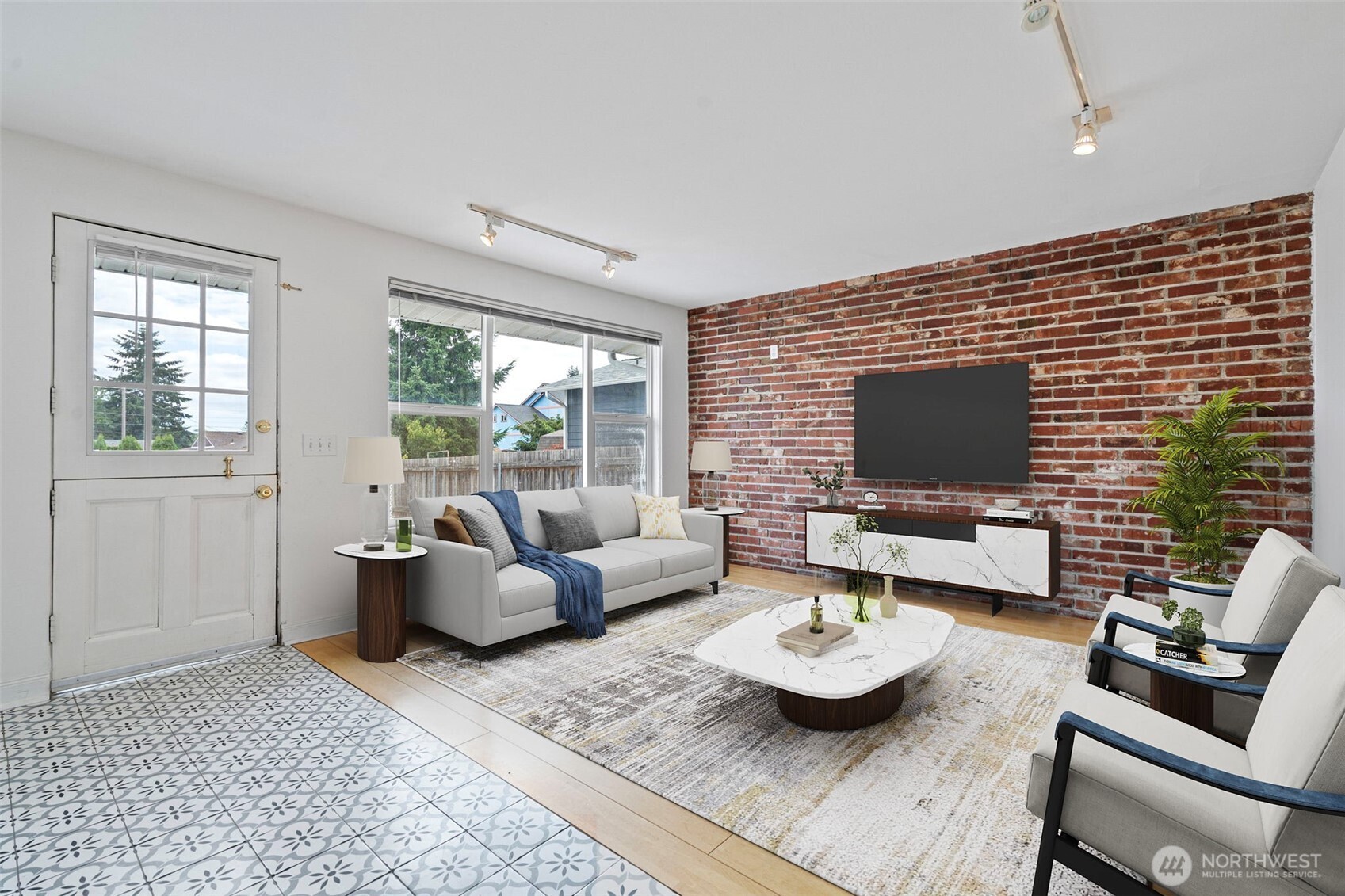 4988 32nd Street Property Photo 5