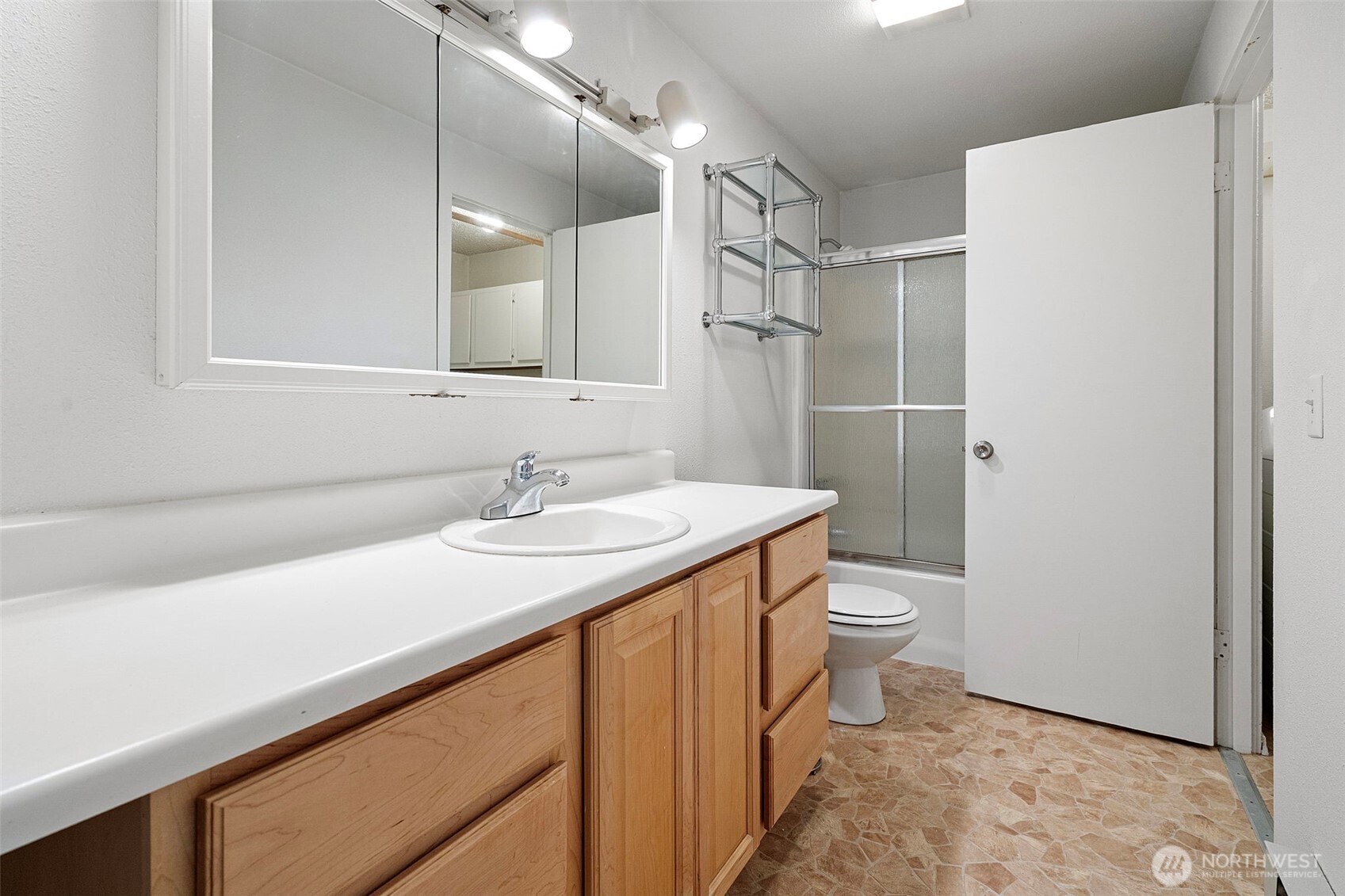 4988 32nd Street Property Photo 7