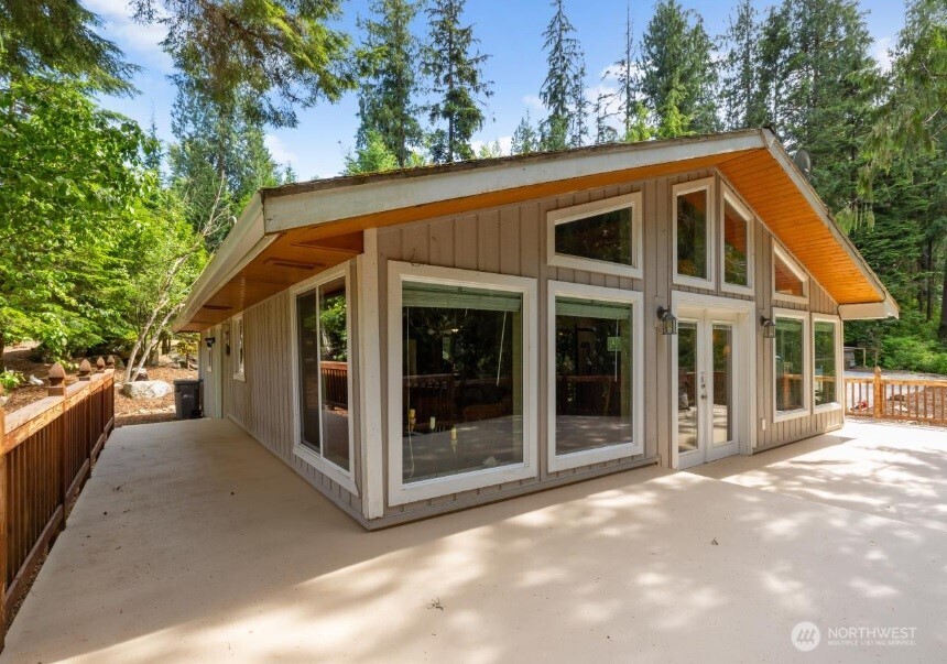 19521 Big Four Place Property Photo 2