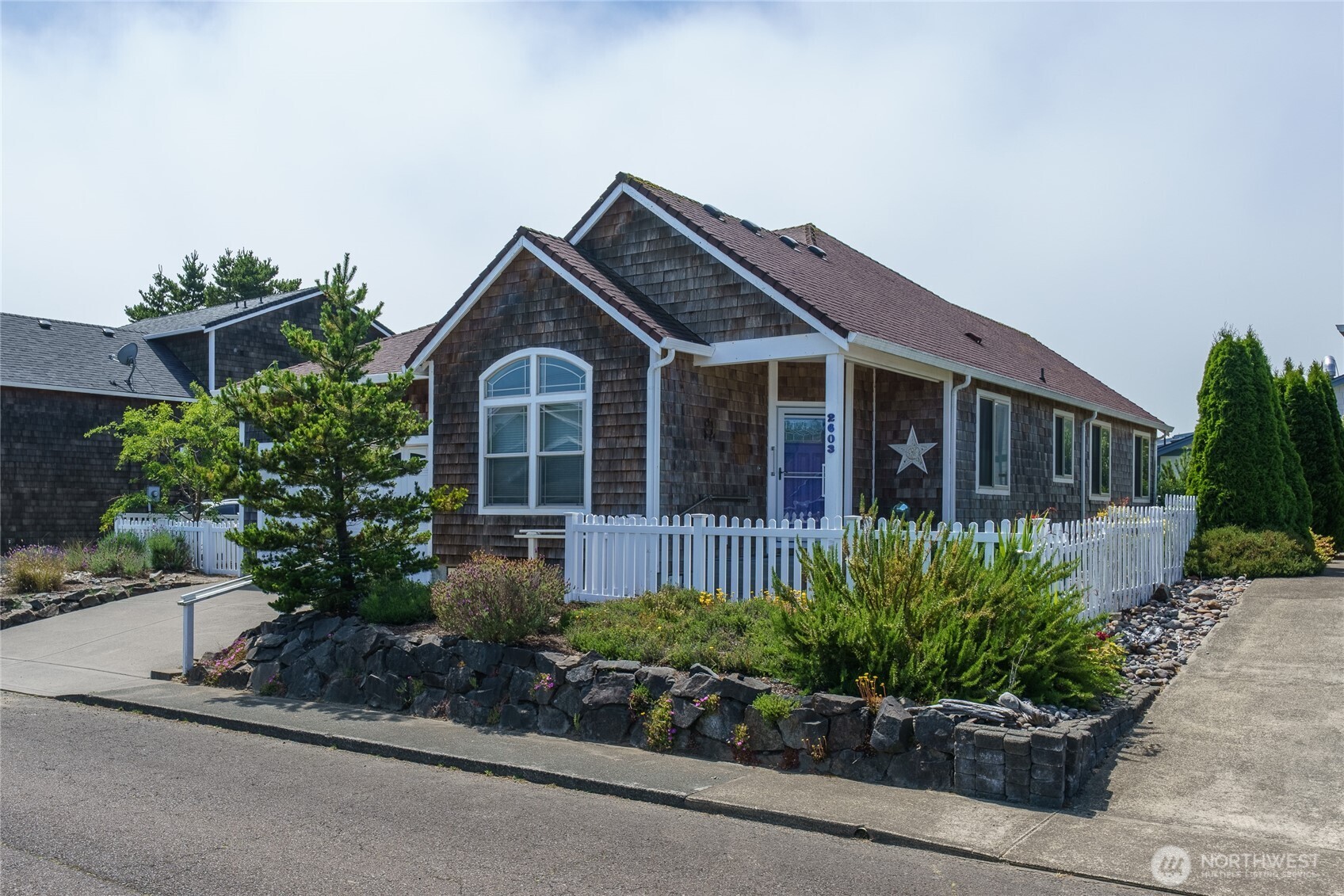 2603 Sea Crest Lane Property Photo 1