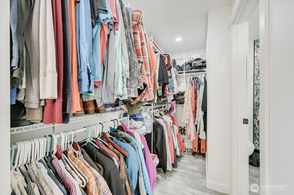 701 Mountain View Drive Property Photo 13