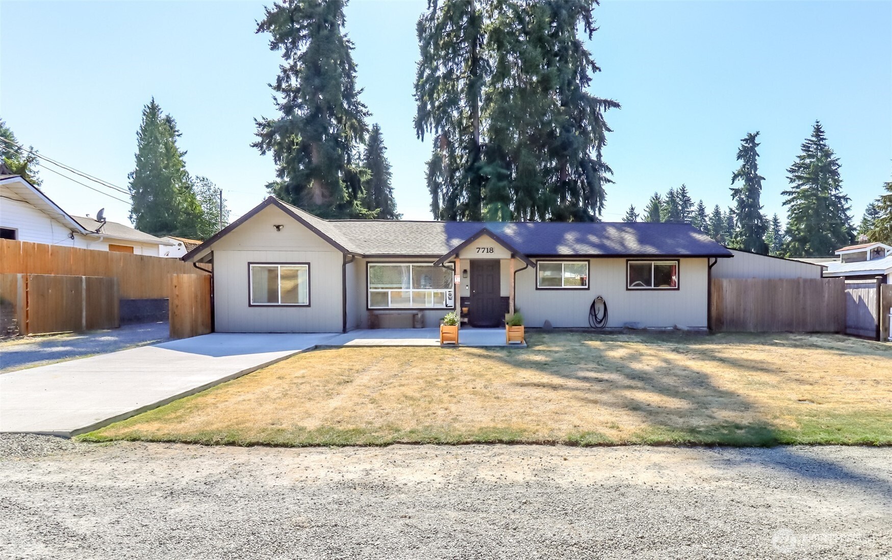 7718 50th Avenue Property Photo 1