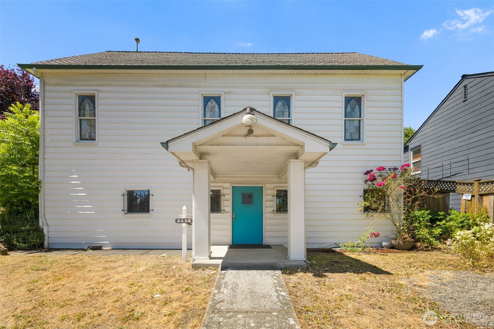 2116 W Dravus Street Property Photo 1