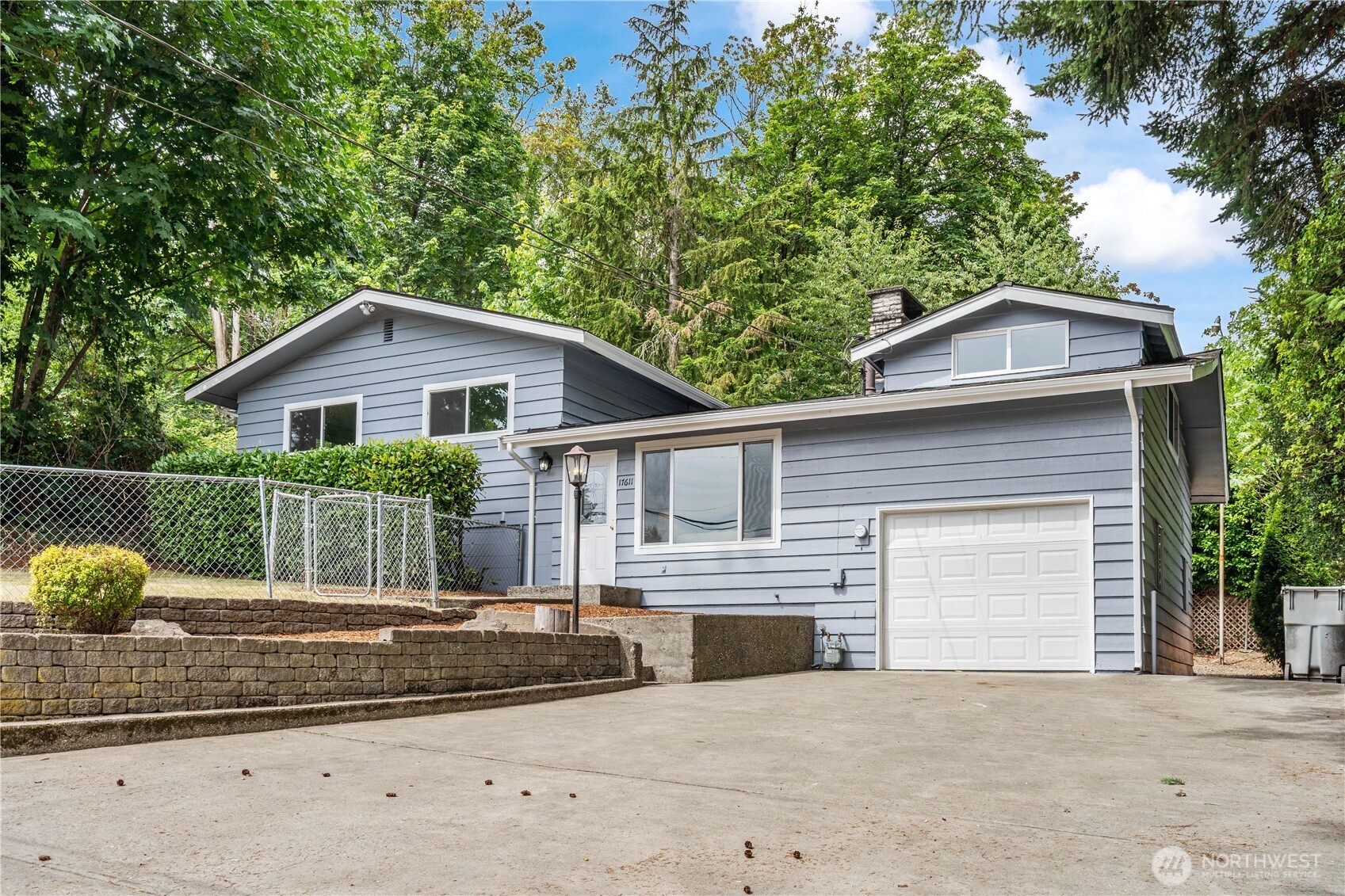 17611 118th Avenue Property Photo 1