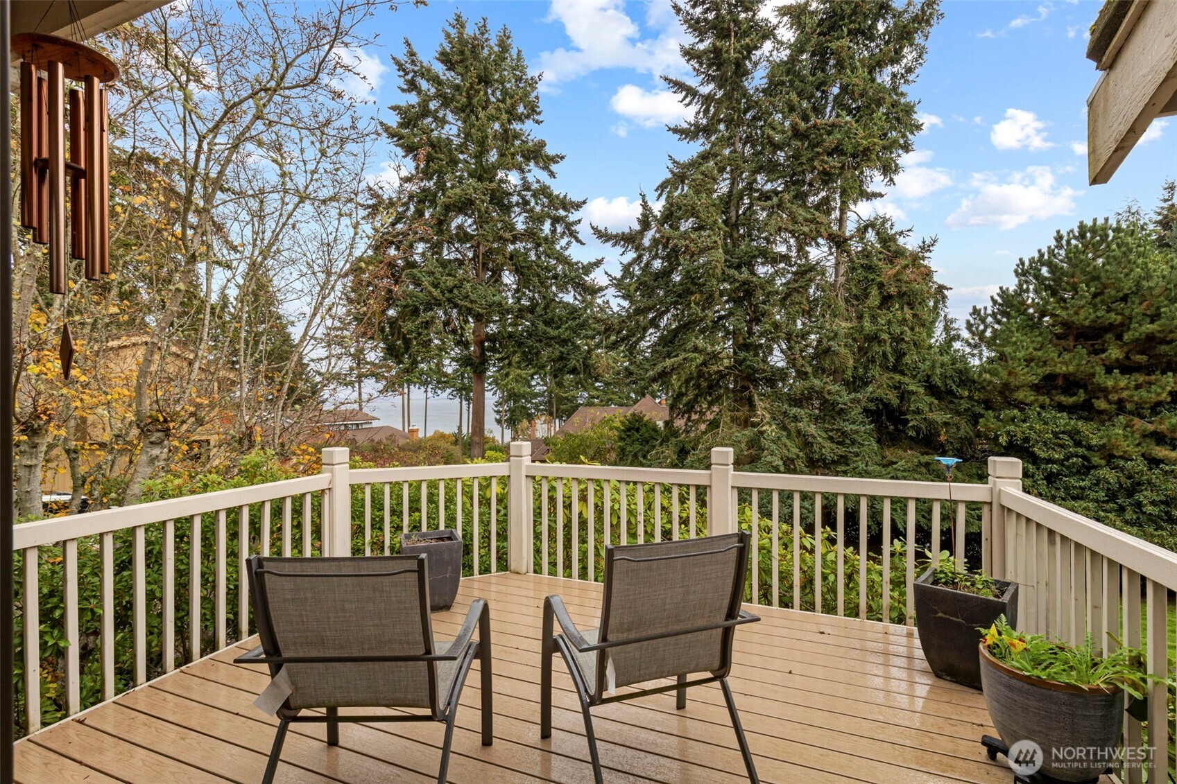 190 Bluffs Dr 1 Property Photo 8