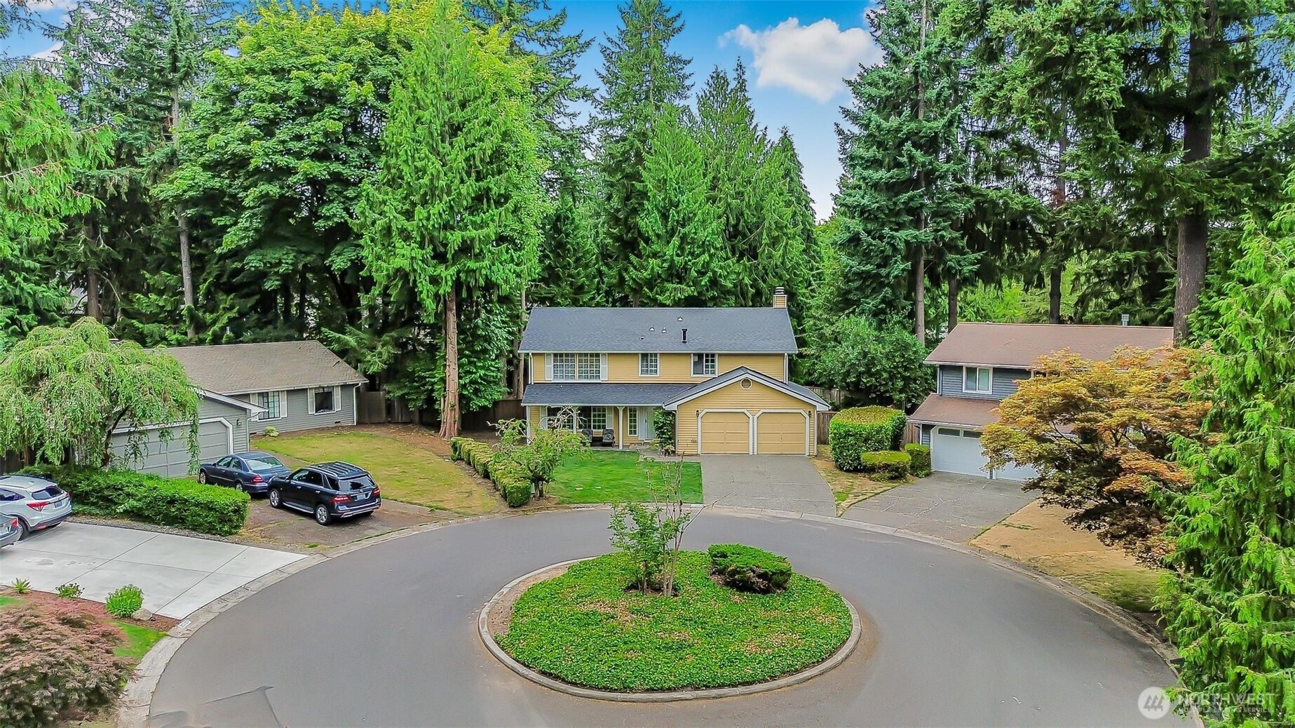 20702 Ne 42nd Place Property Photo 1