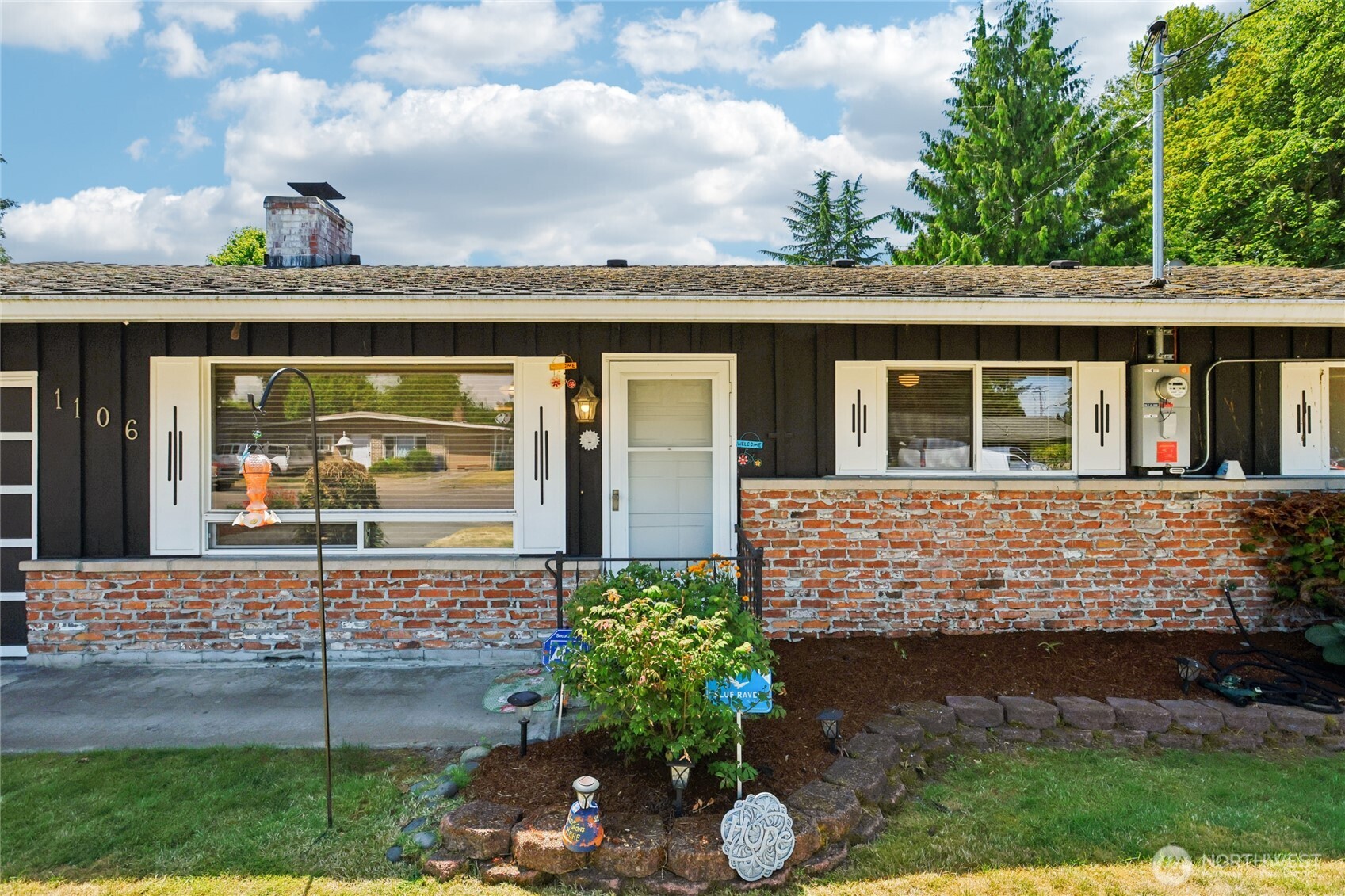 1106 Se 26th Street Property Photo 2