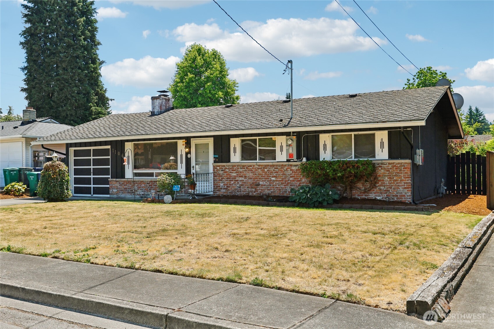 1106 Se 26th Street Property Photo 4