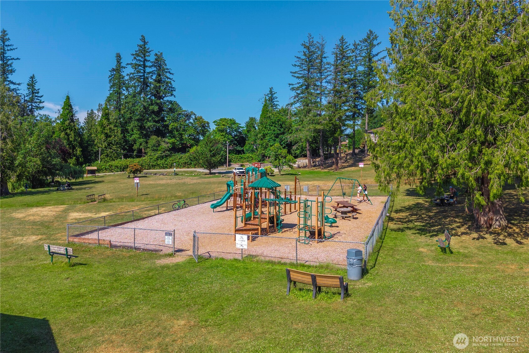 21846 Se 271st Street Property Photo 35