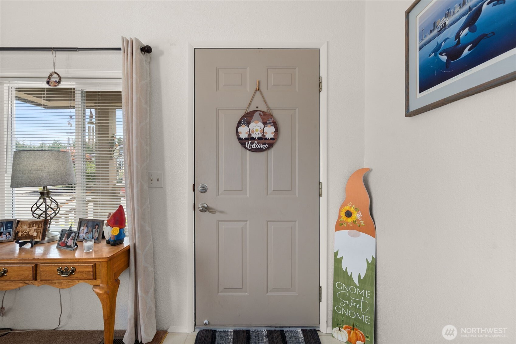 4 Christmas Tree Lane Property Photo 6