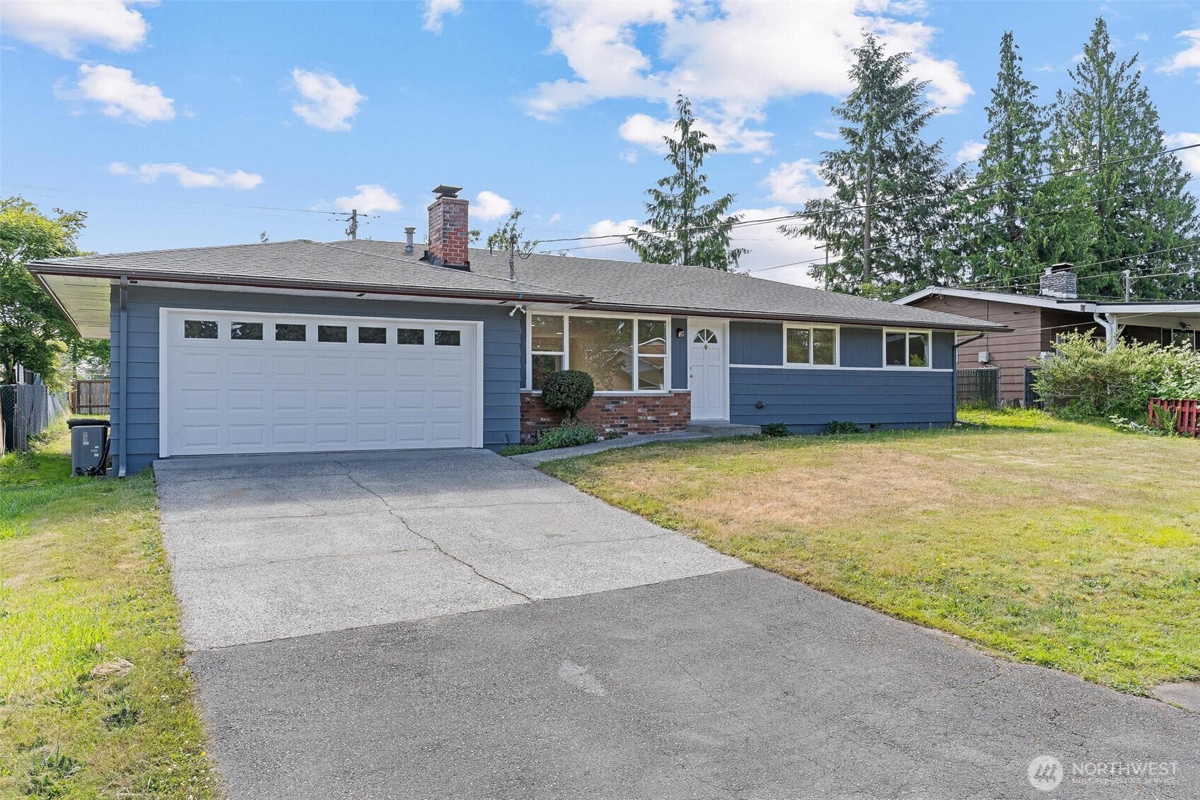 7611 Easy Street Property Photo 1