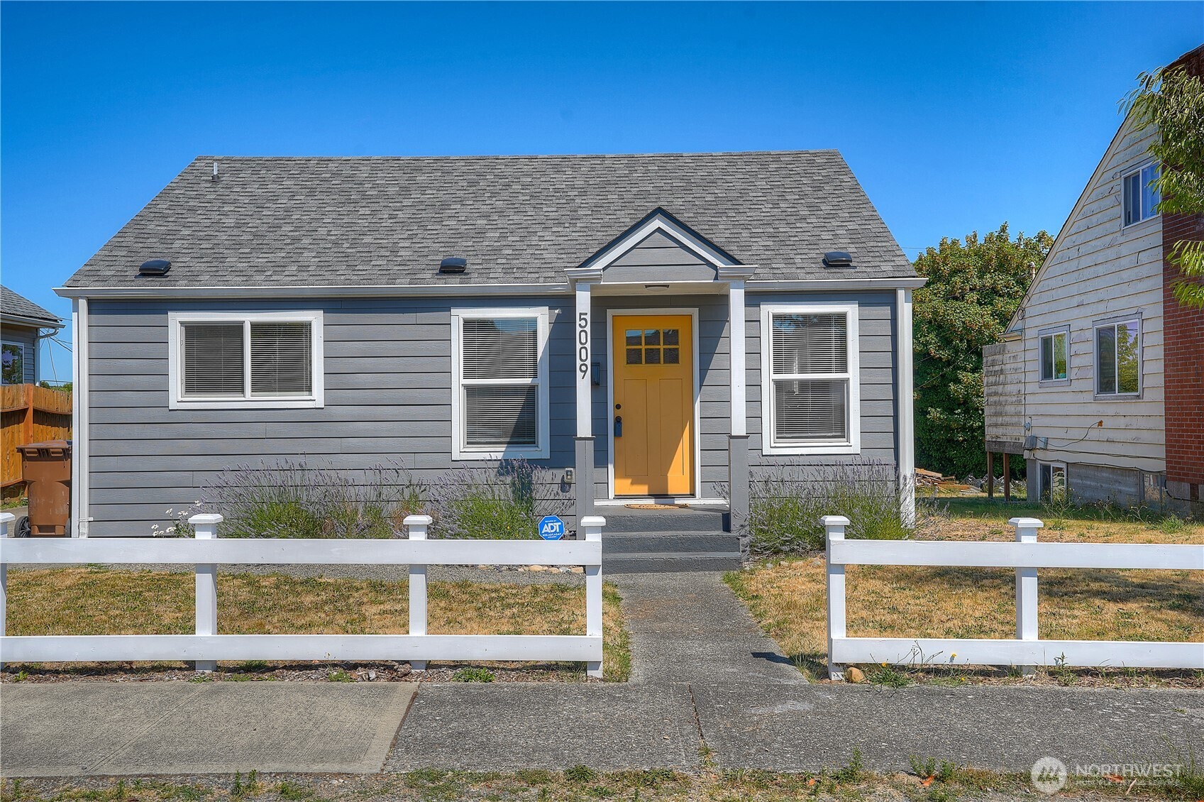 5009 S State Street Property Photo 1