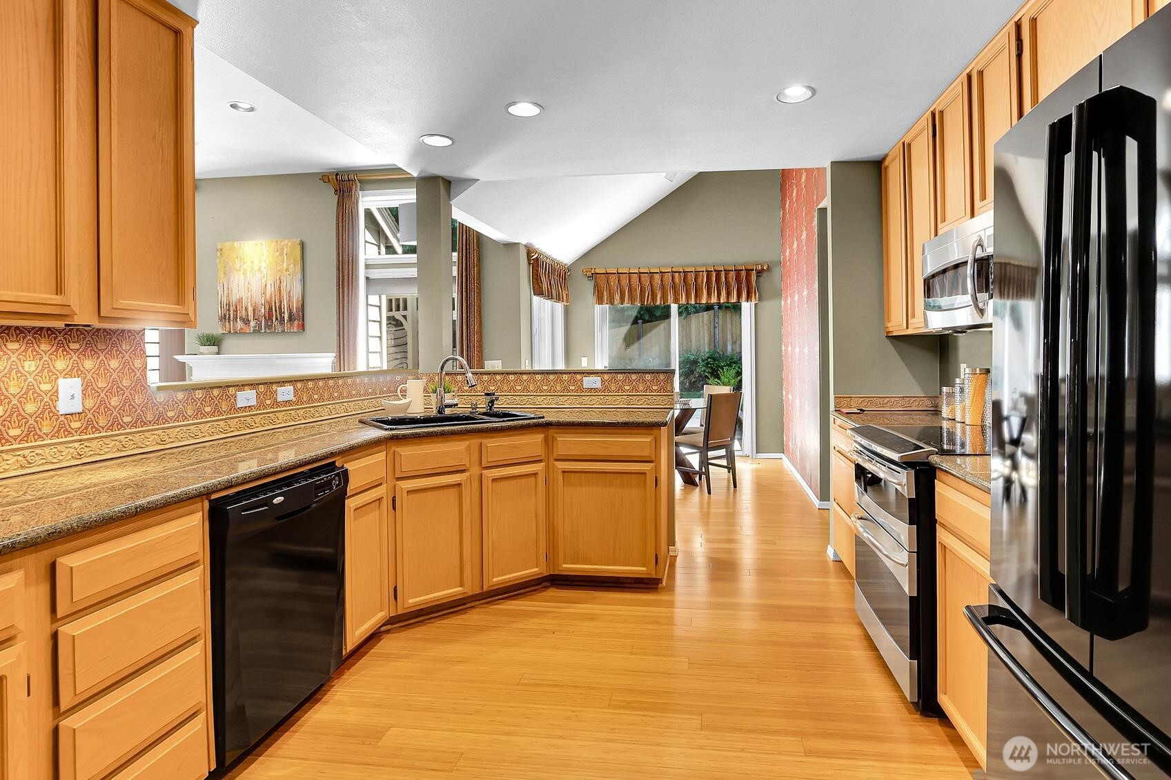 5010 123rd Street Property Photo 7