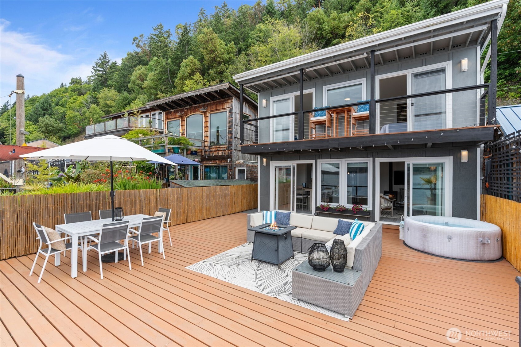 17 N Salmon Bch Property Photo 1