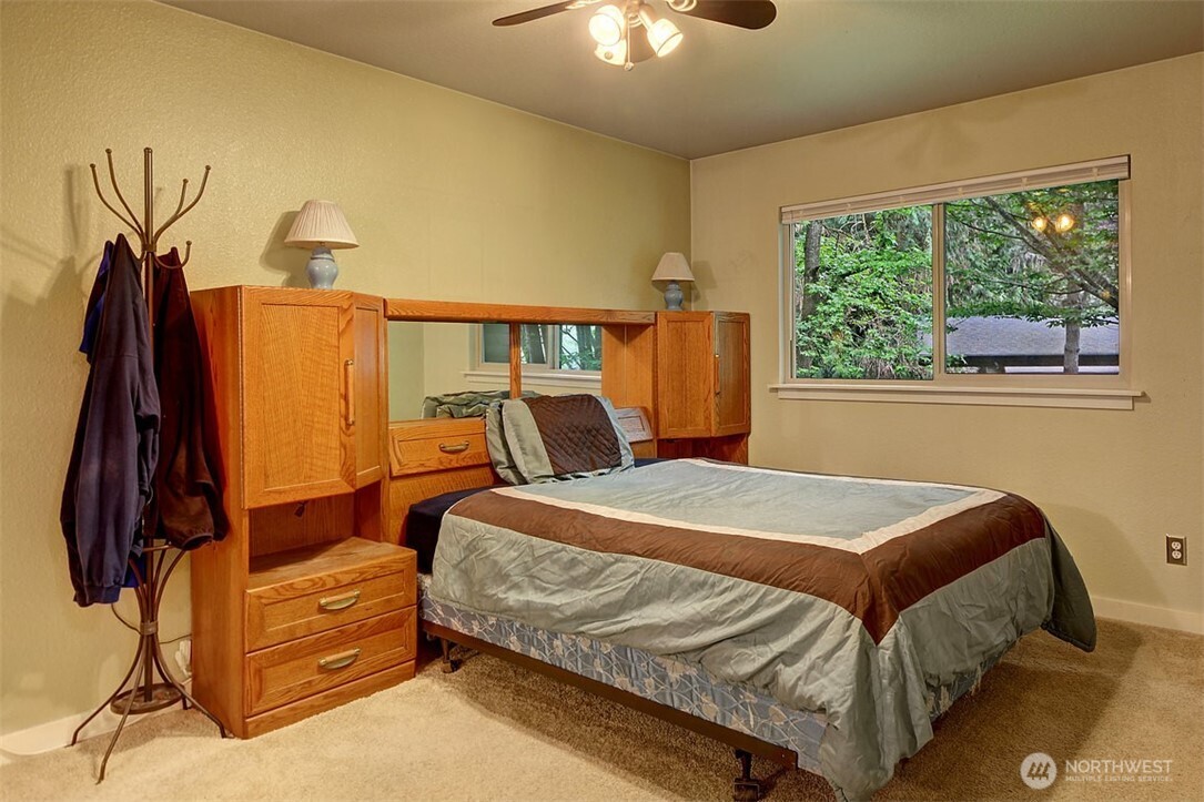 9805 Avondale Road T254 Property Photo 8