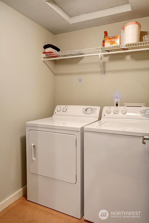 9805 Avondale Road T254 Property Photo 12