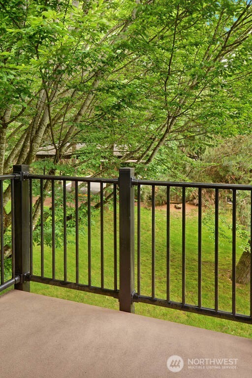 9805 Avondale Road T254 Property Photo 13