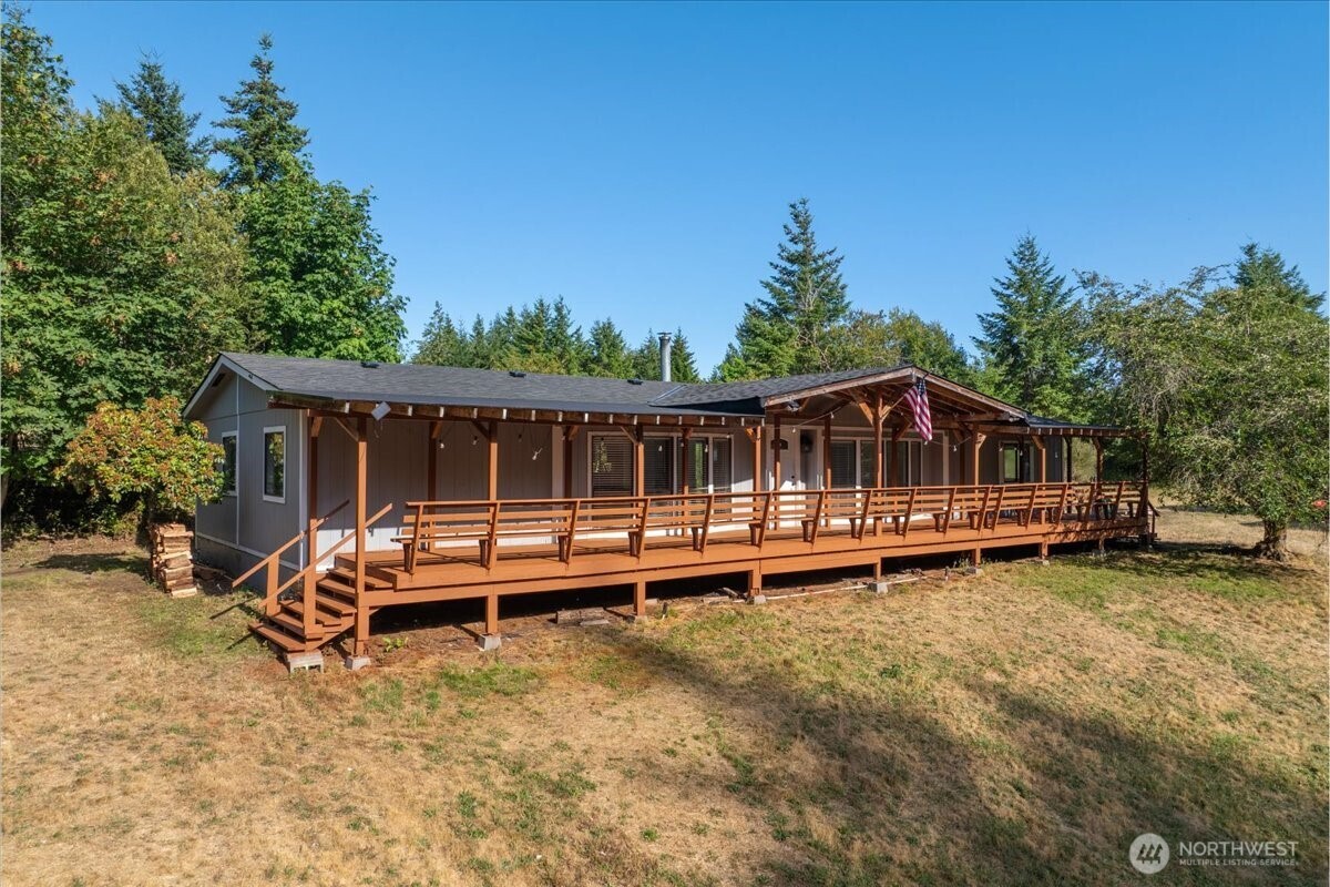 331 E Frontier Road Property Photo 1
